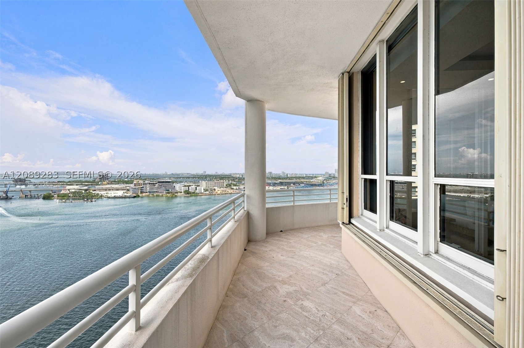 888 Brickell Key Dr #2912, Miami FL 33131