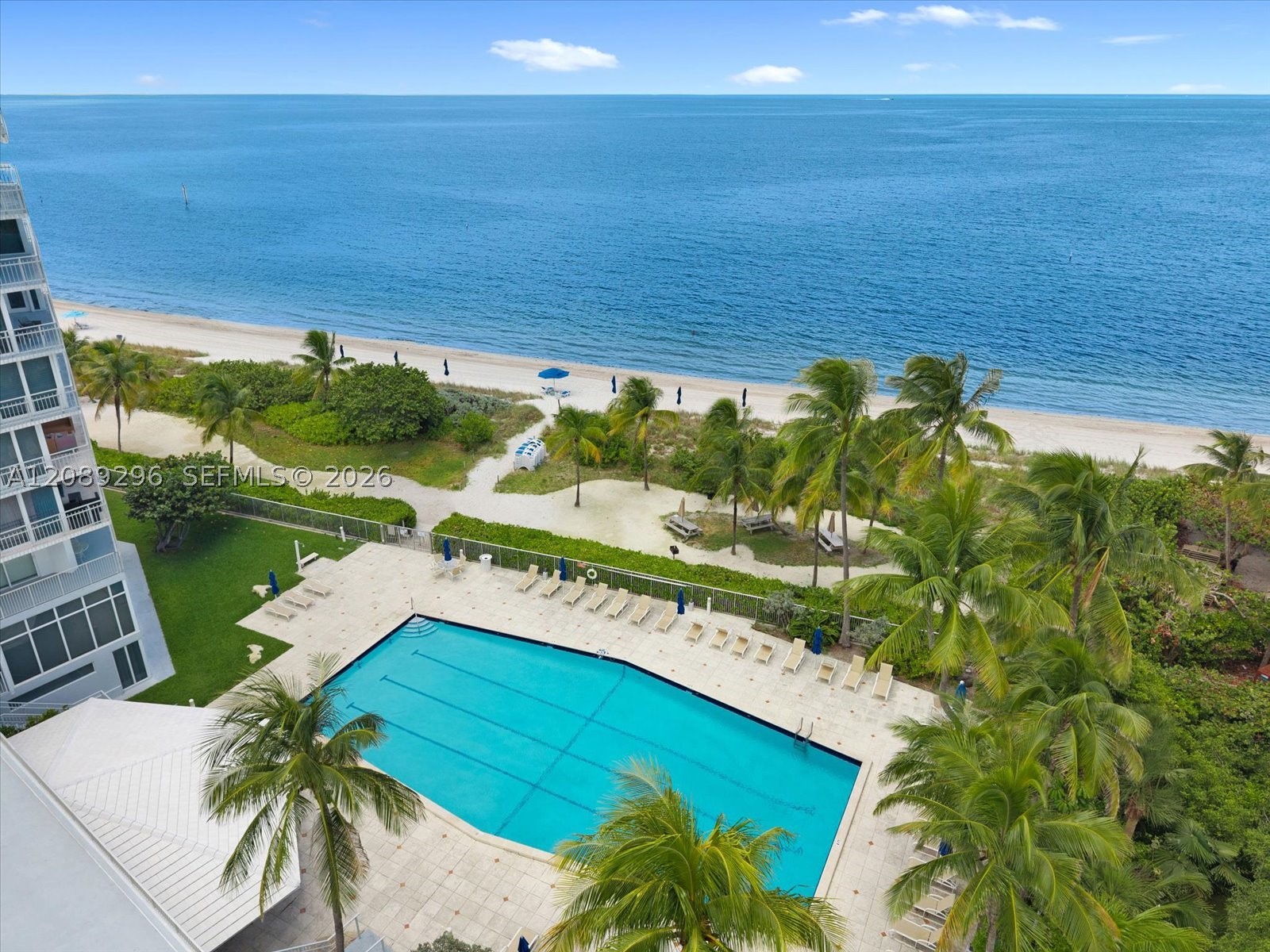 600 Grapetree Dr #7FN, Key Biscayne FL 33149