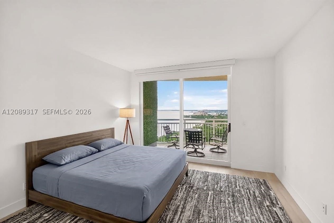 2475 Brickell Ave #2401, Miami FL 33129