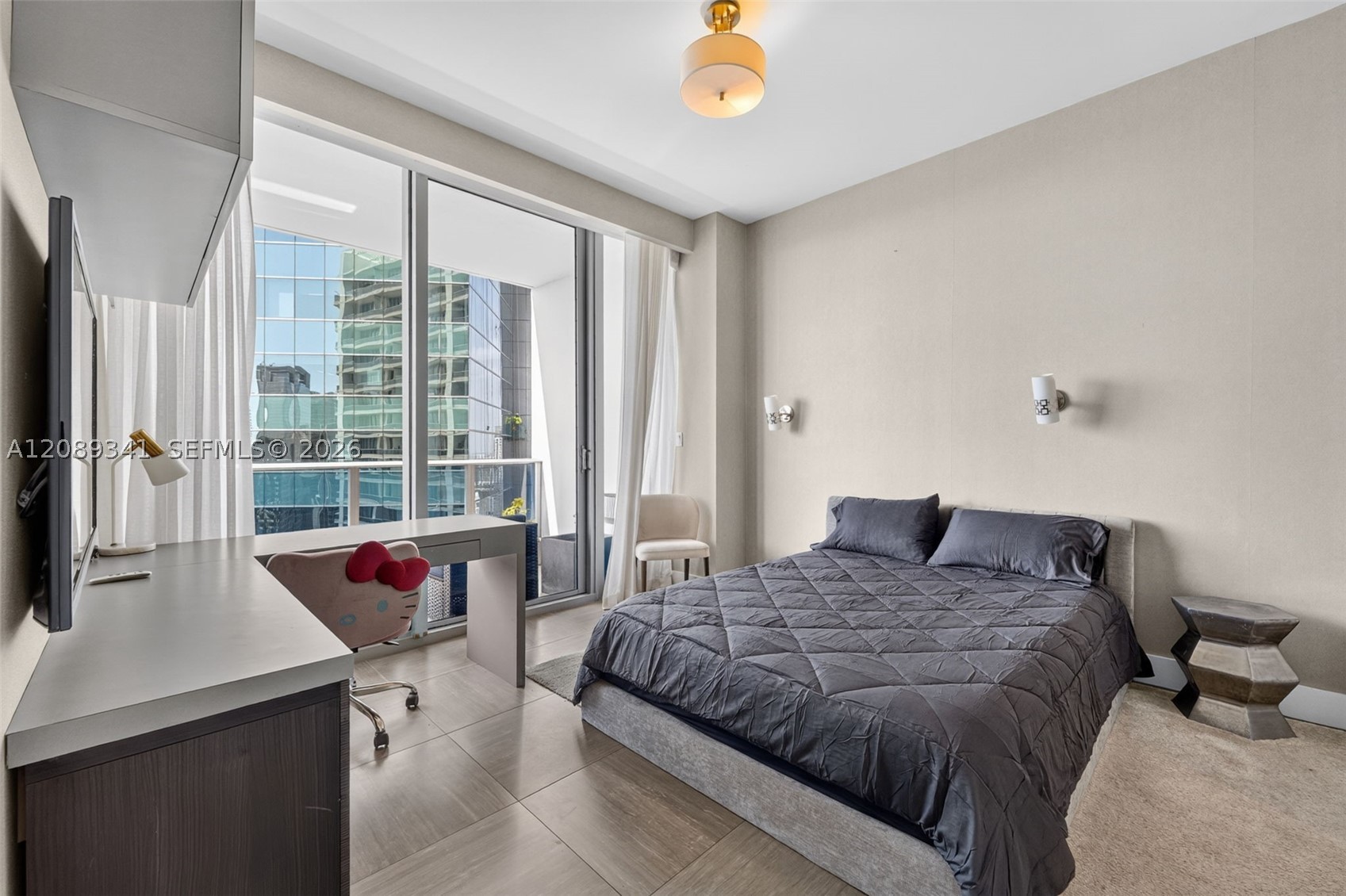 200 Biscayne Boulevard Way #4711, Miami FL 33131