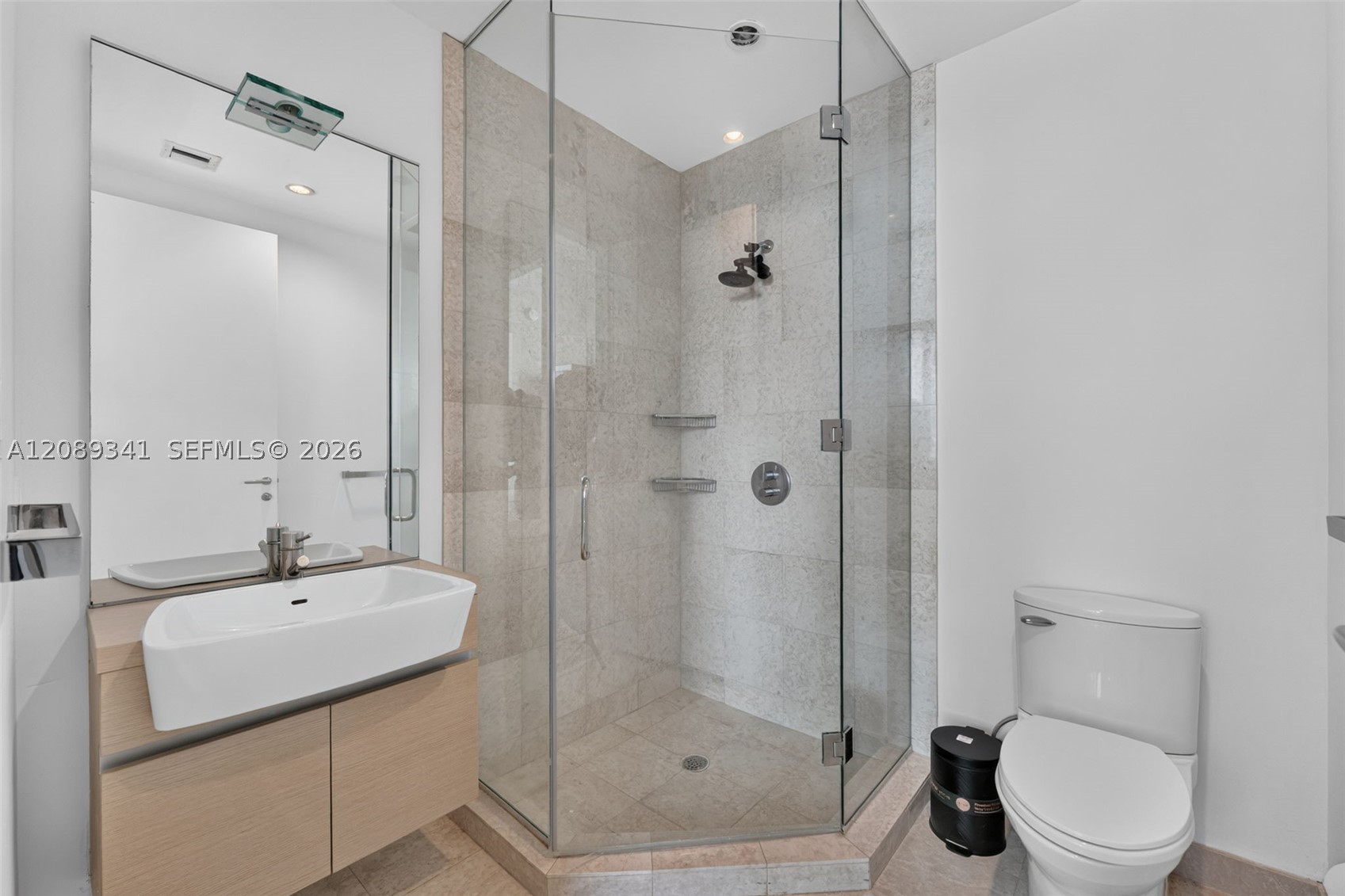 200 Biscayne Boulevard Way #4711, Miami FL 33131
