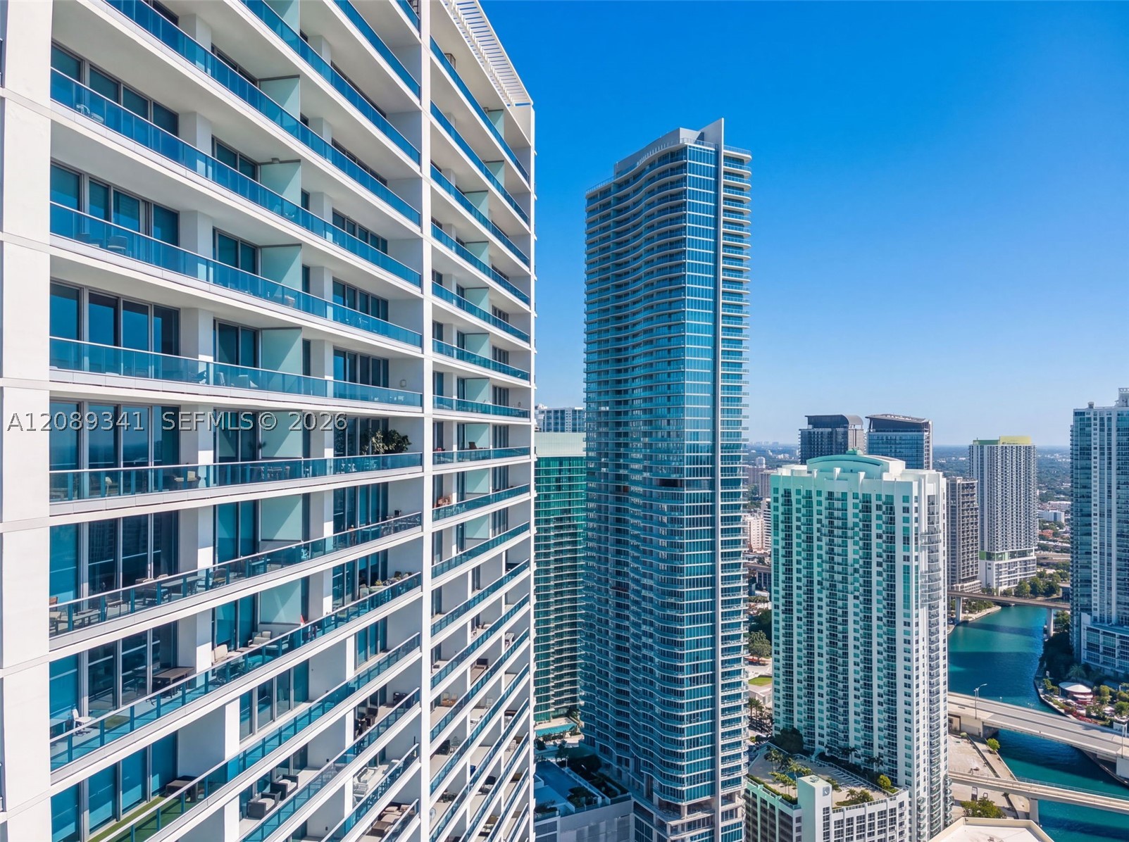 200 Biscayne Boulevard Way #4711, Miami FL 33131