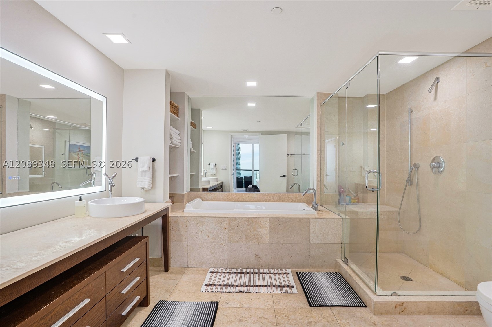 495 Brickell Ave #5005, Miami FL 33131