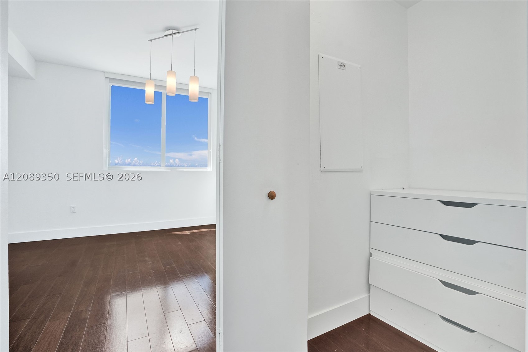 92 SW 3rd St #4109, Miami FL 33130