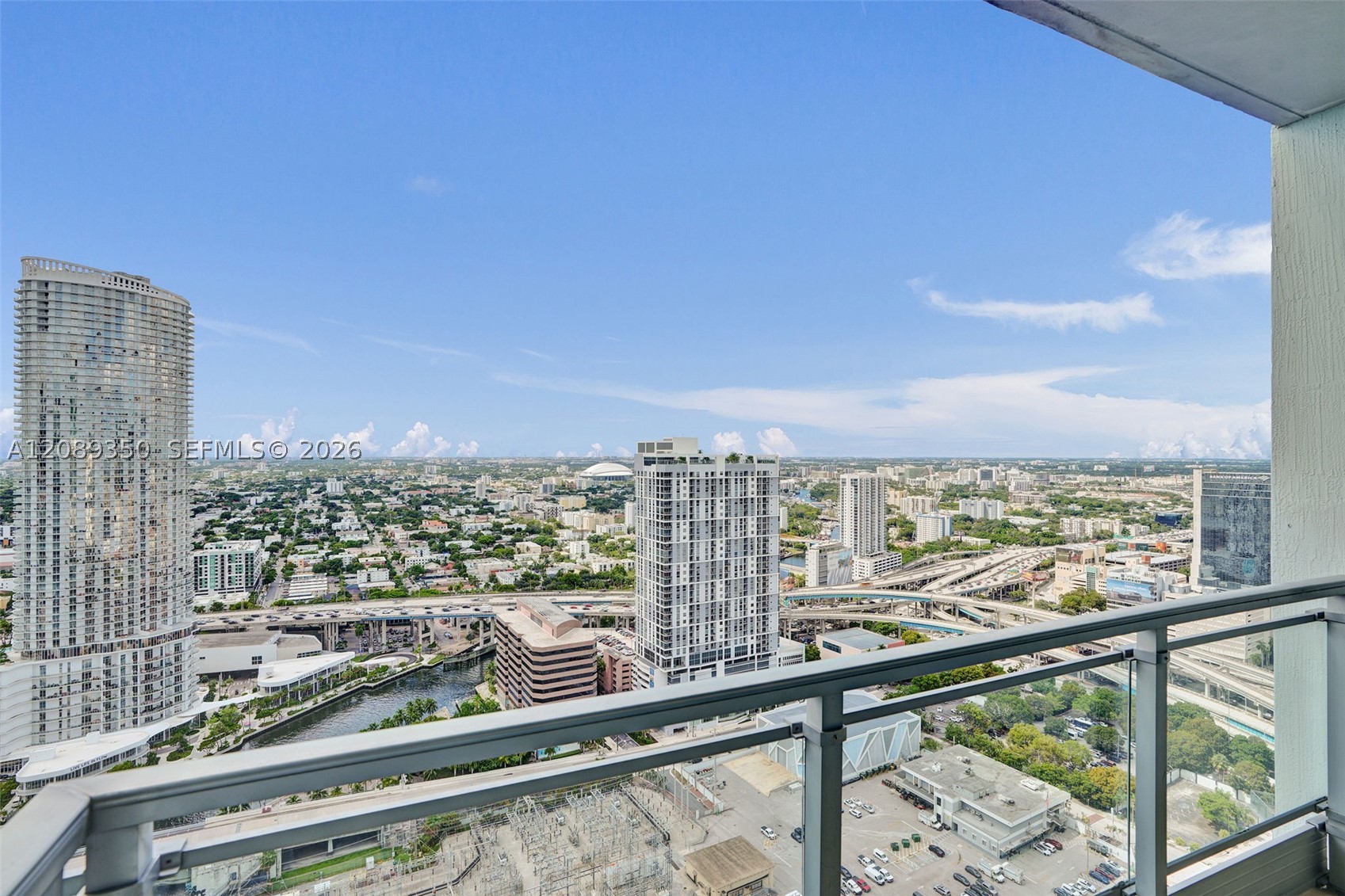 92 SW 3rd St #4109, Miami FL 33130