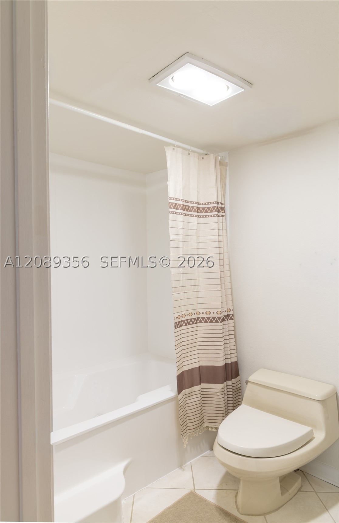 520 Brickell Key Dr #A512, Miami FL 33131