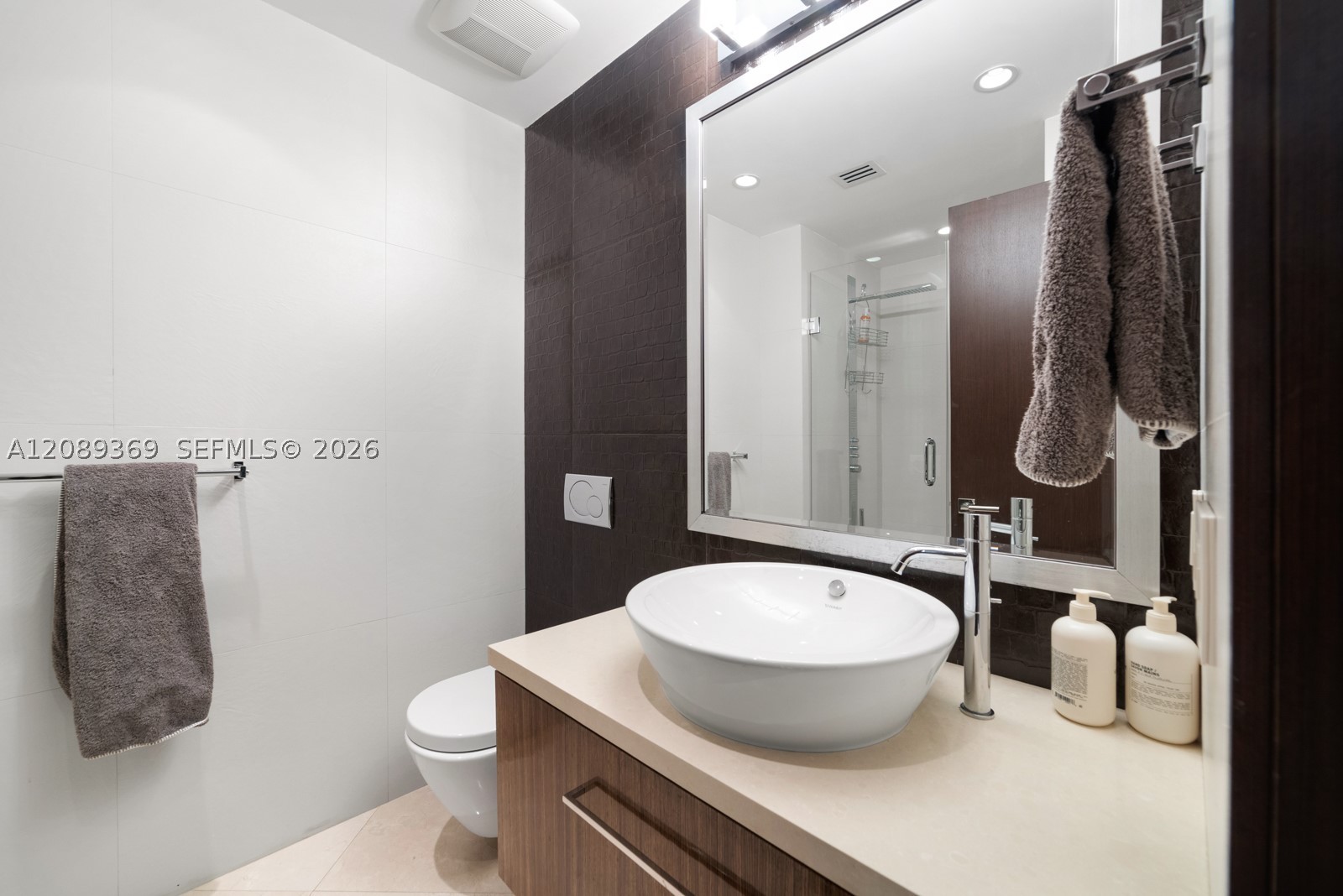 2412 Fisher Island Dr #5102, Miami Beach FL 33109