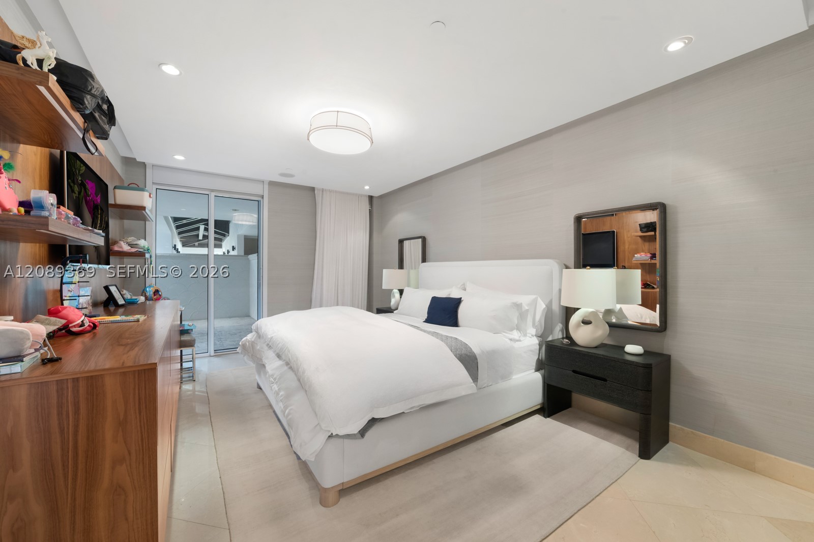 2412 Fisher Island Dr #5102, Miami Beach FL 33109