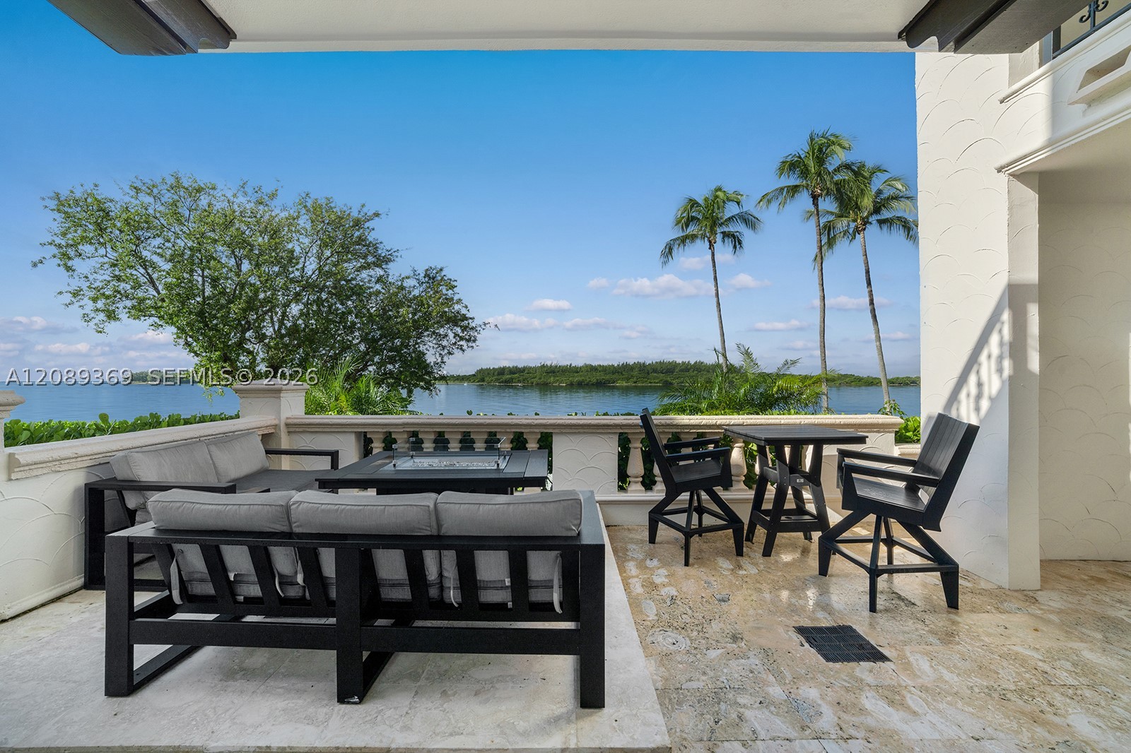 2412 Fisher Island Dr #5102, Miami Beach FL 33109
