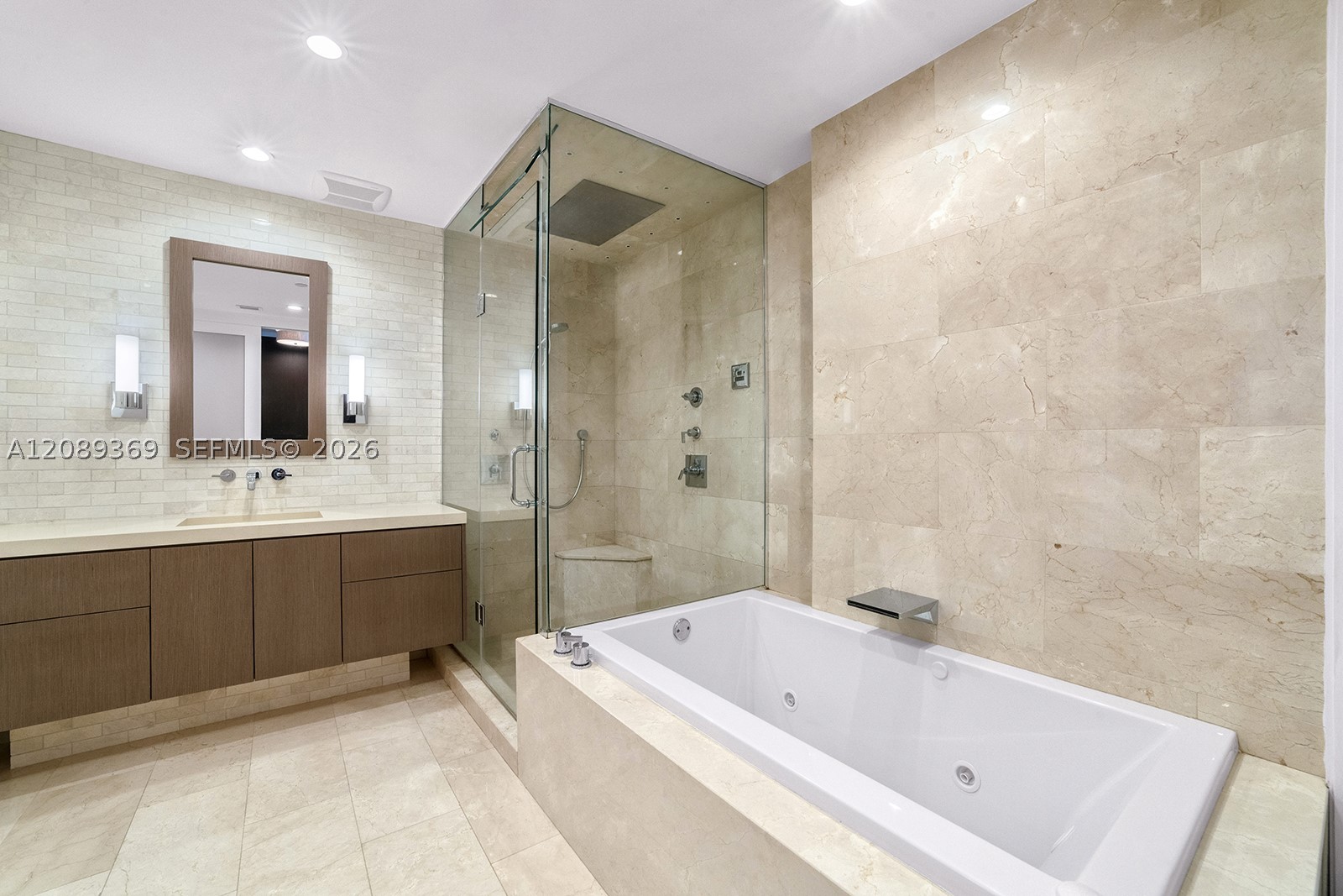 2412 Fisher Island Dr #5102, Miami Beach FL 33109