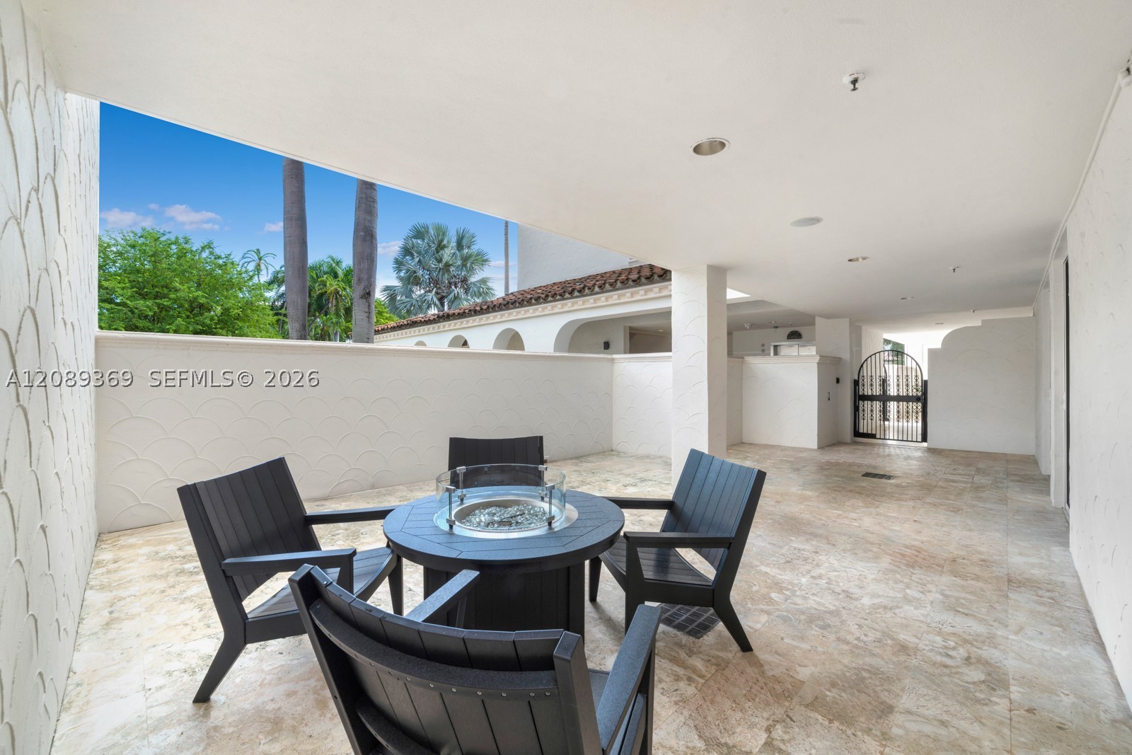 2412 Fisher Island Dr #5102, Miami Beach FL 33109