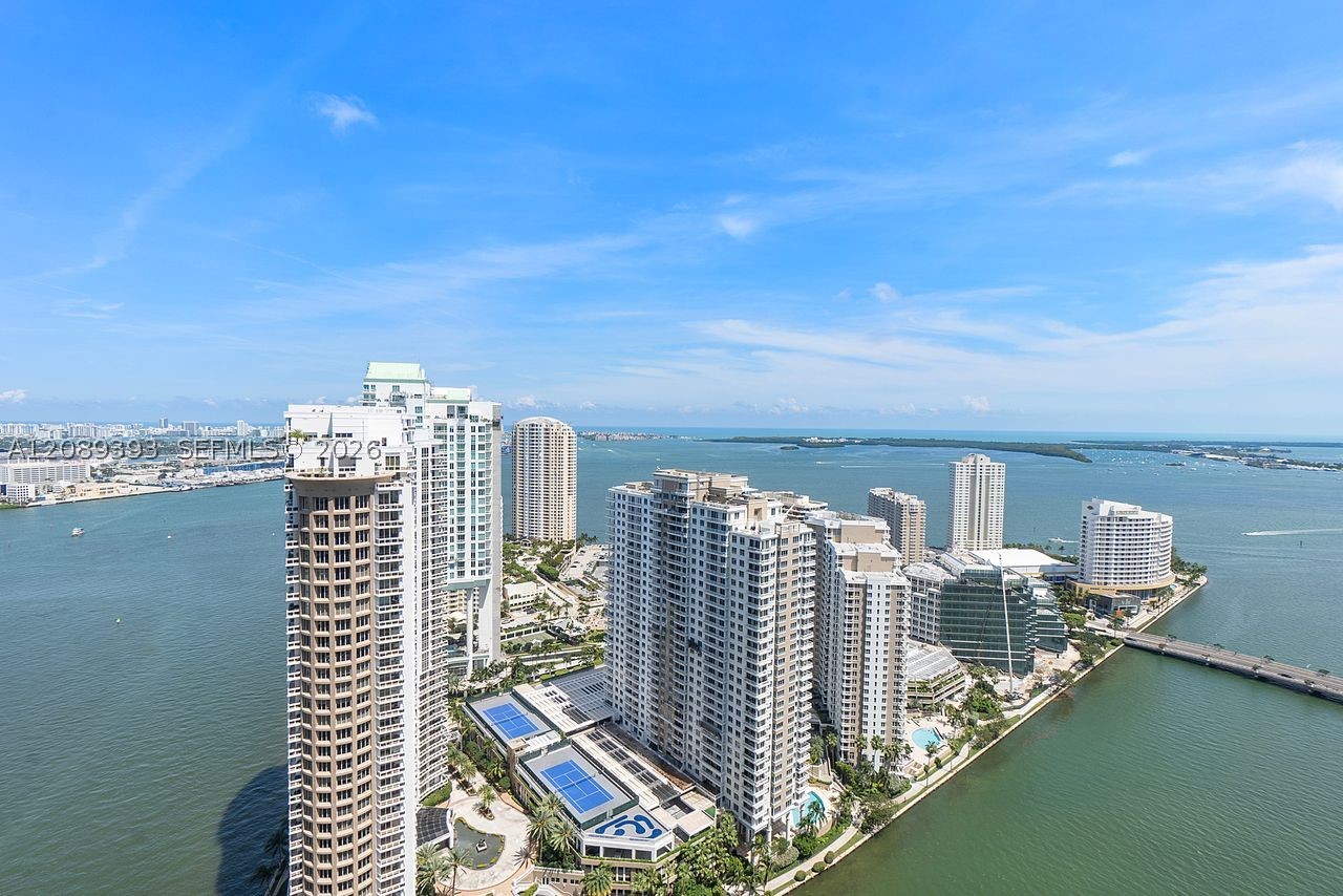 465 Brickell Ave #3905, Miami FL 33131