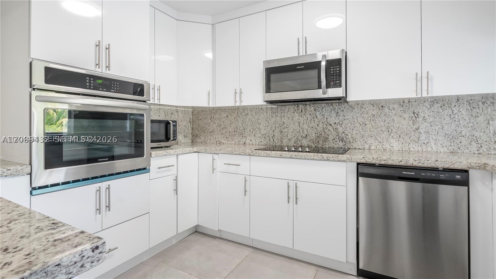 5211 NE 17th Ave, Fort Lauderdale FL 33334