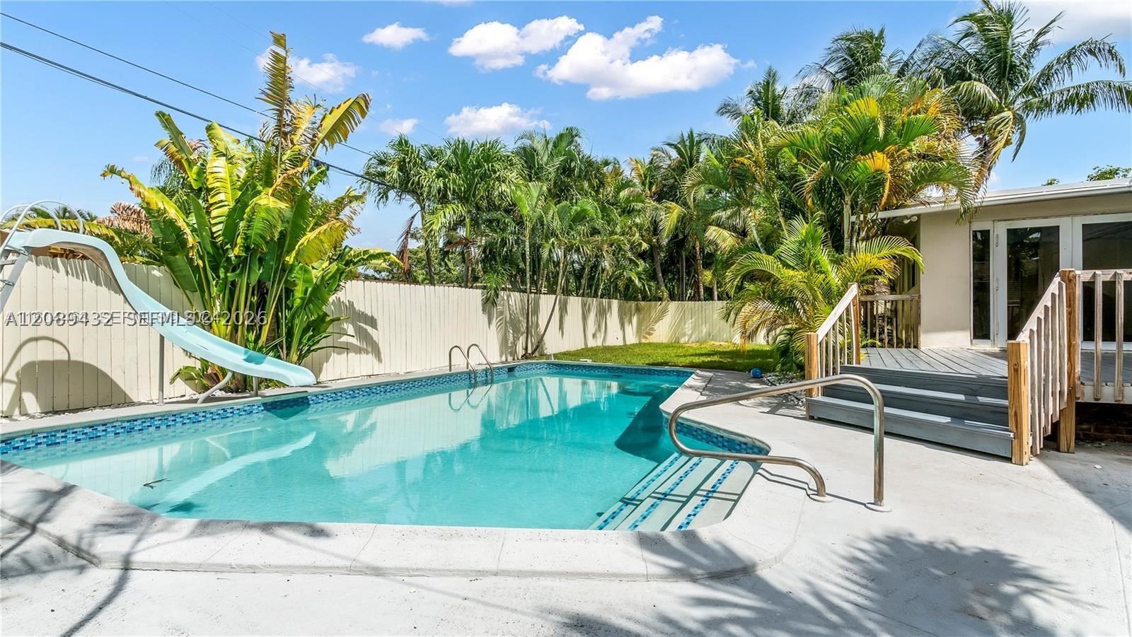 5211 NE 17th Ave, Fort Lauderdale FL 33334