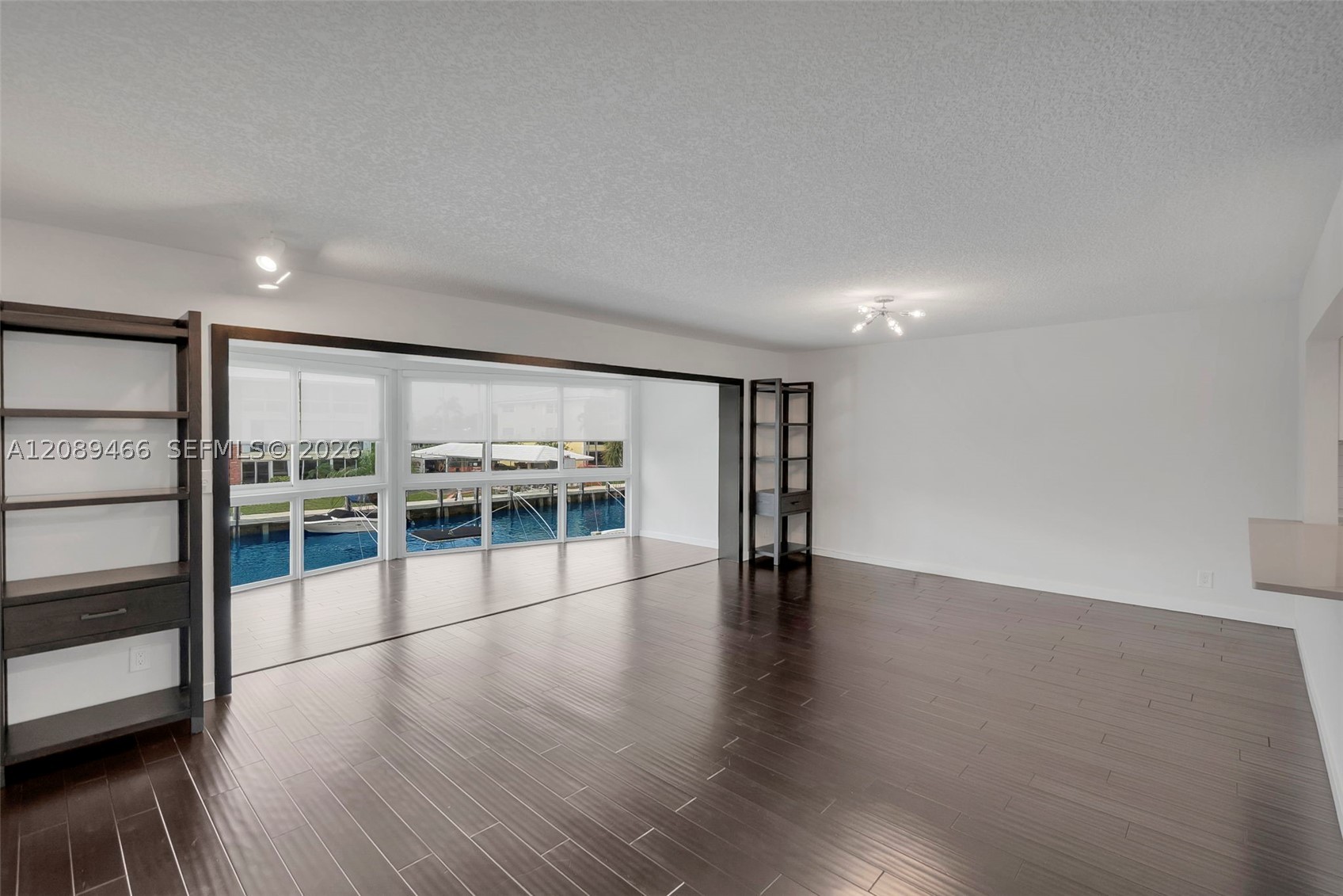 3050 NE 48th Street #208, Fort Lauderdale FL 33308