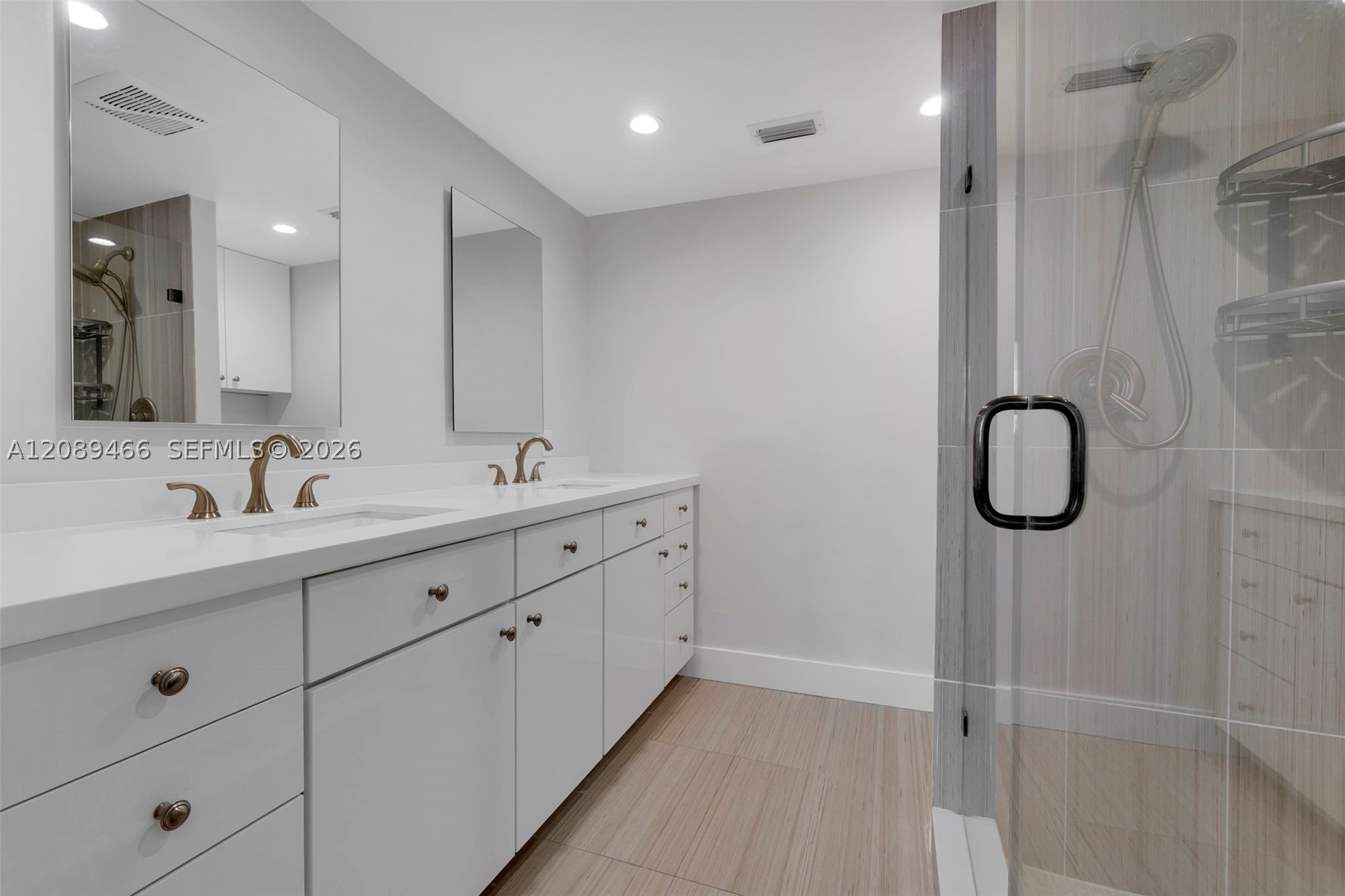 3050 NE 48th Street #208, Fort Lauderdale FL 33308