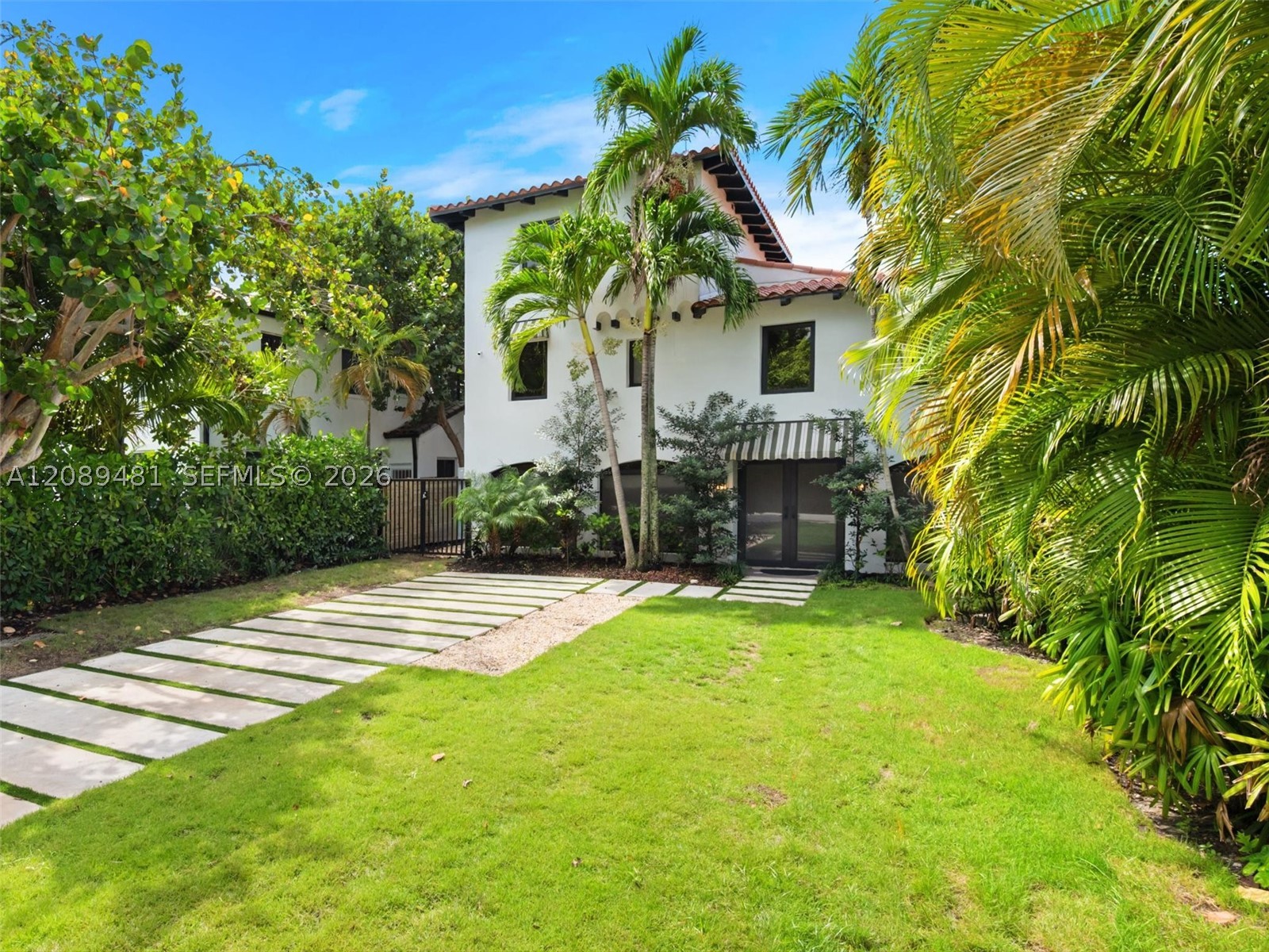 510 W 30th St, Miami Beach FL 33140
