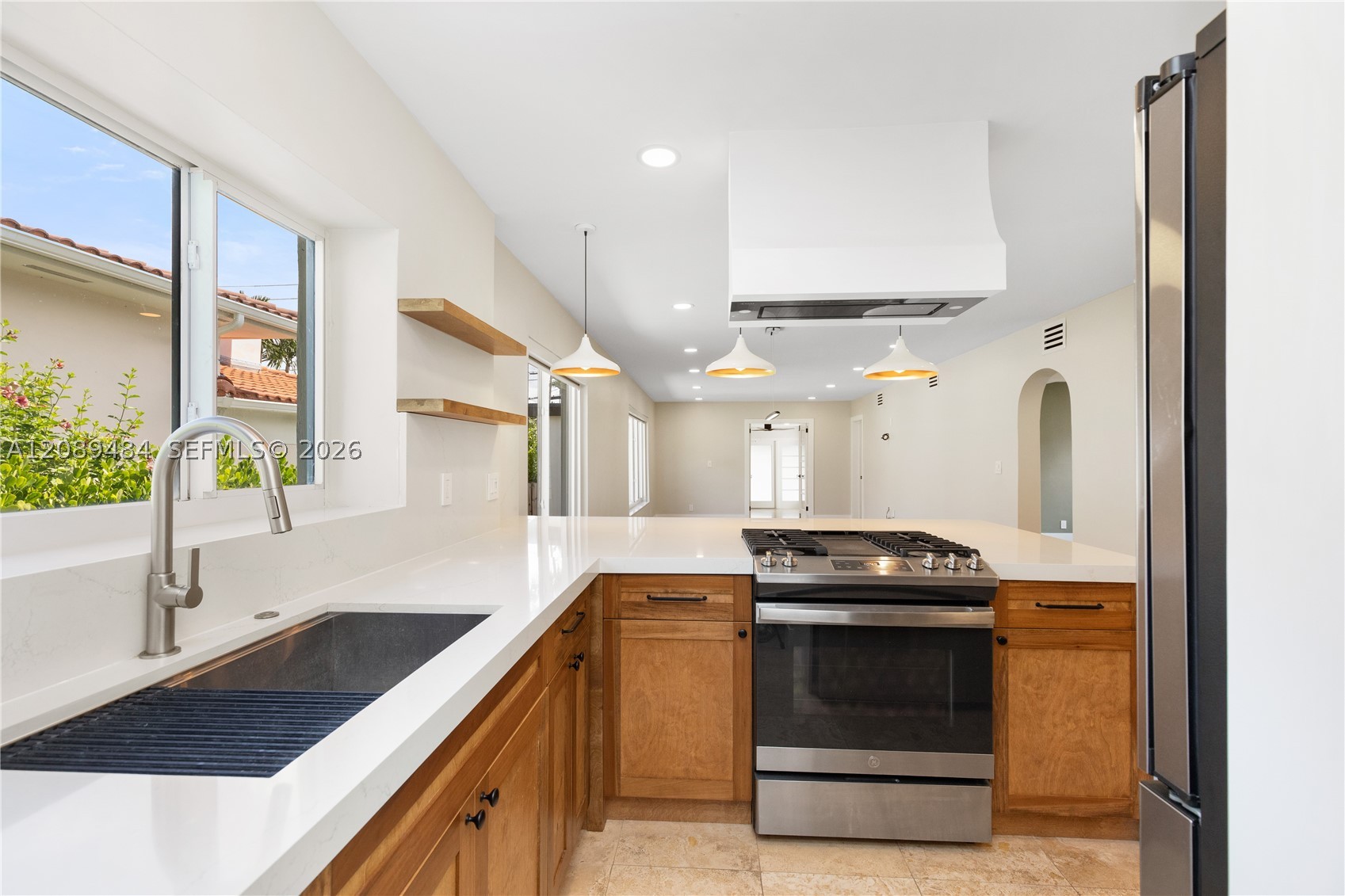 8934 Hawthorne Ave, Surfside FL 33154