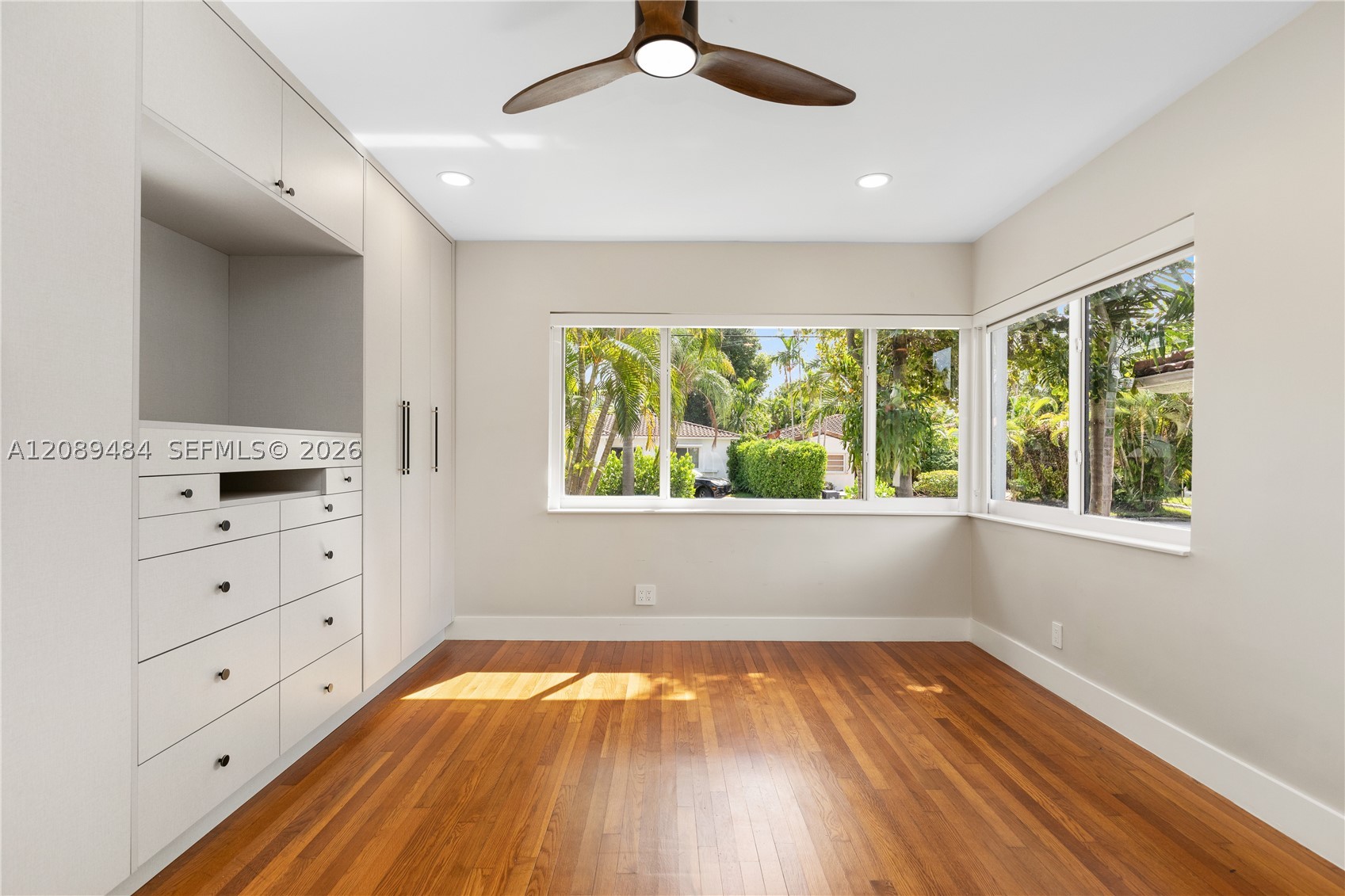 8934 Hawthorne Ave, Surfside FL 33154