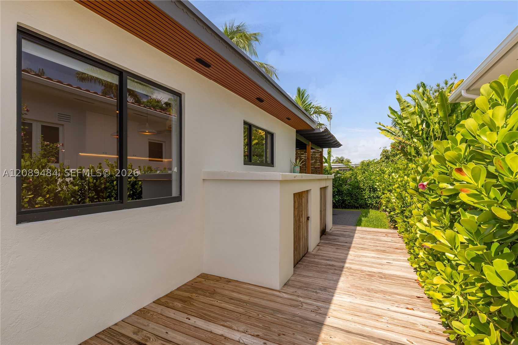 8934 Hawthorne Ave, Surfside FL 33154