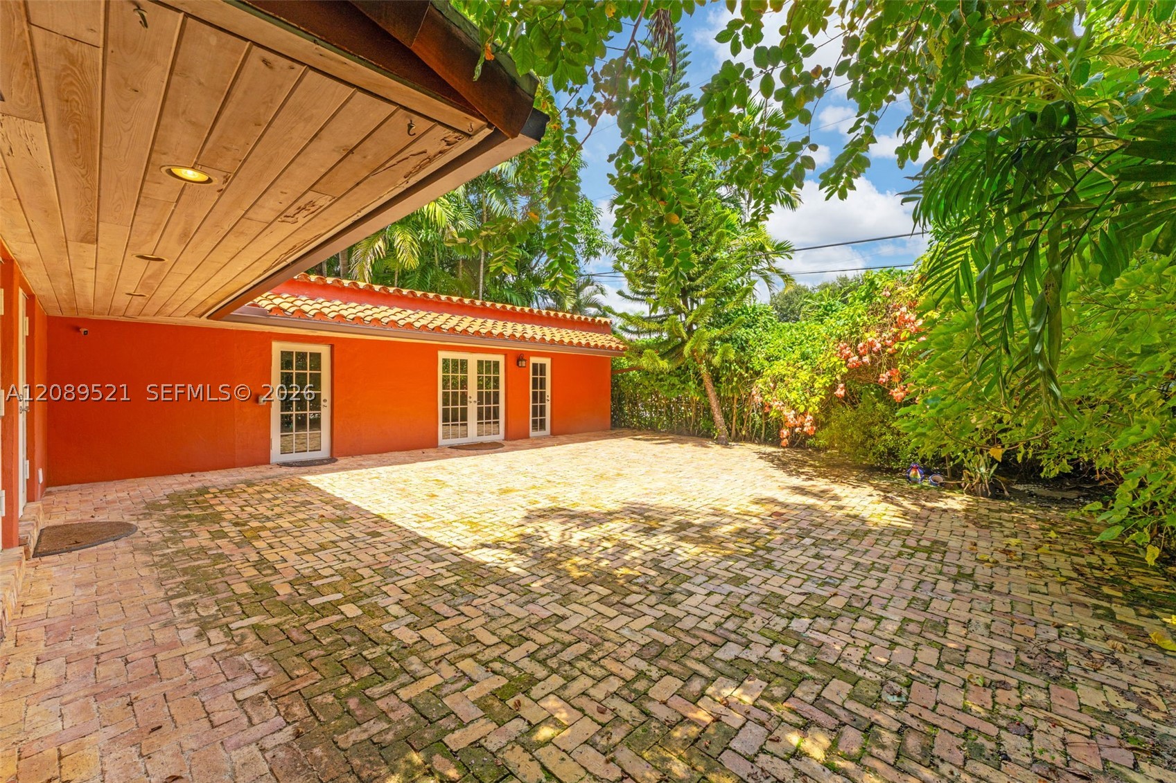 629 Altara Ave, Coral Gables FL 33146
