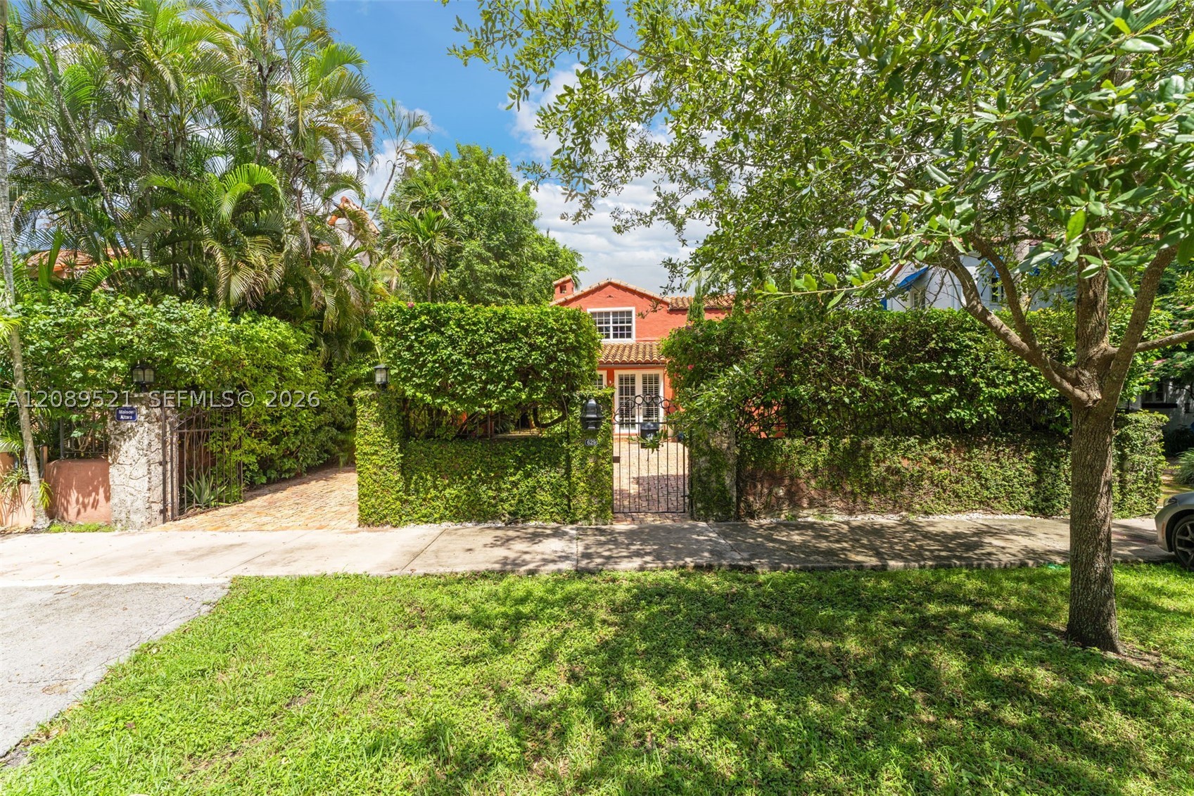 629 Altara Ave, Coral Gables FL 33146