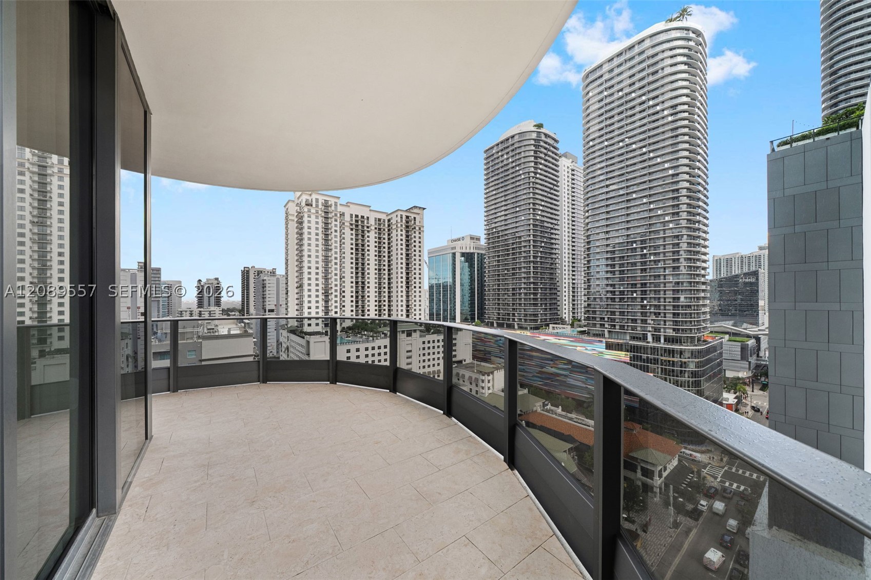 1000 Brickell Plaza #TH1812, Miami FL 33131