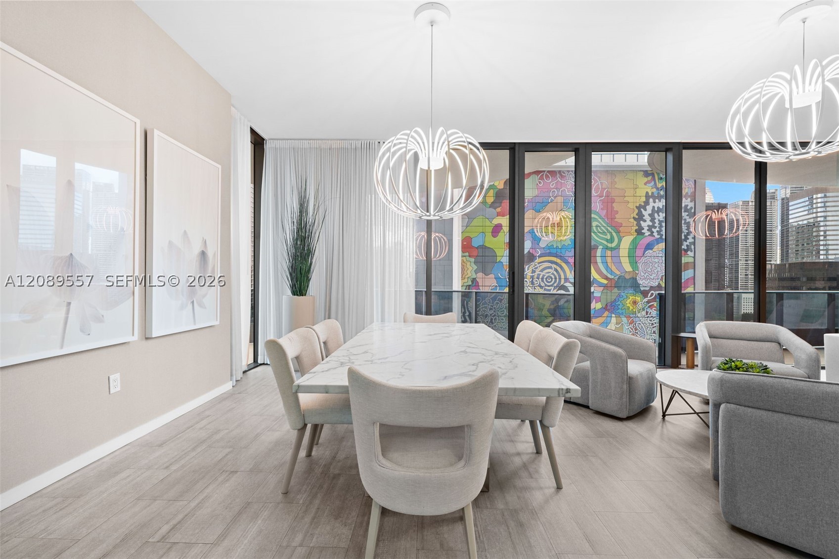 1000 Brickell Plaza #TH1812, Miami FL 33131