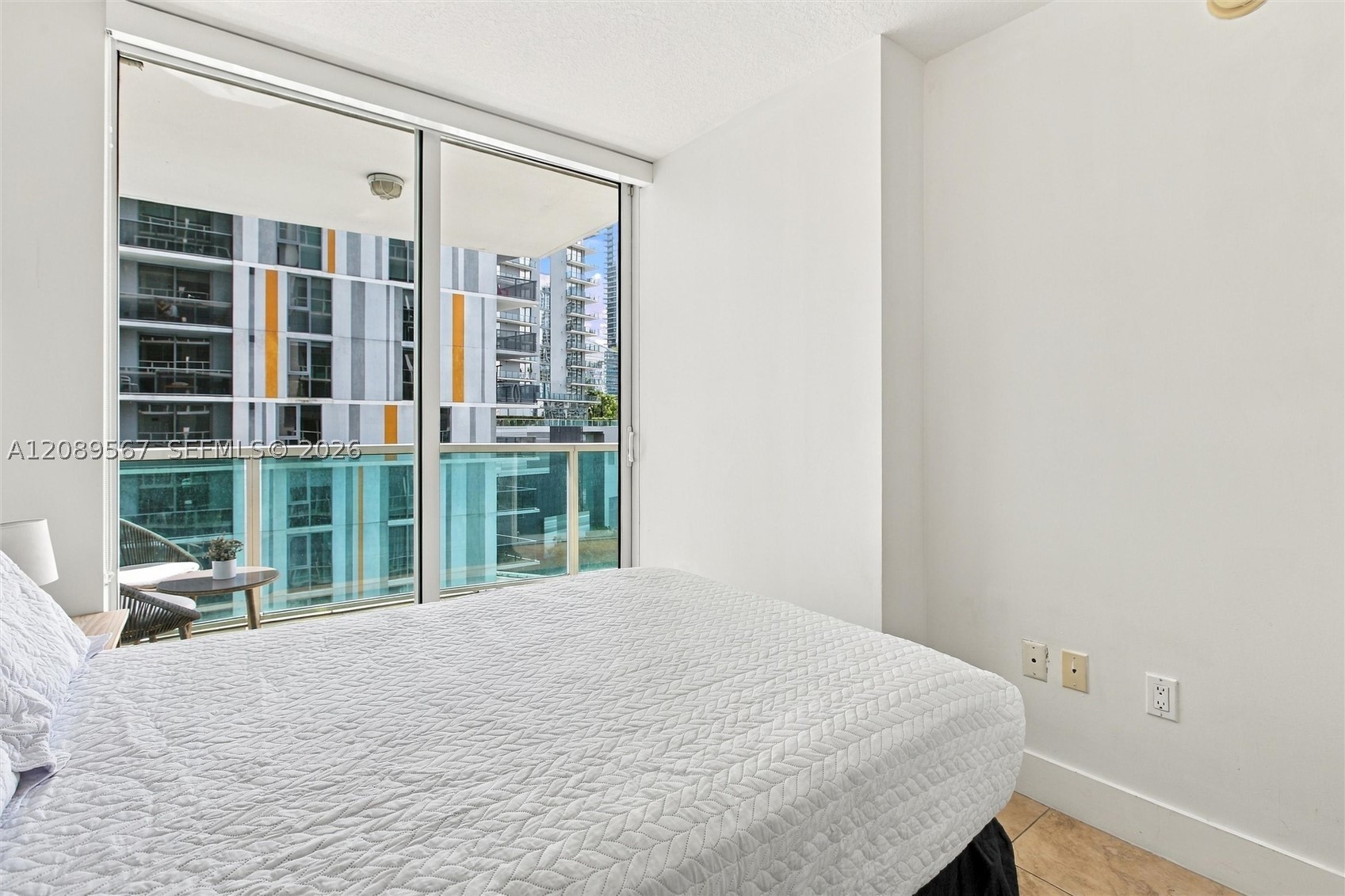 41 SE 5th St #710, Miami FL 33131