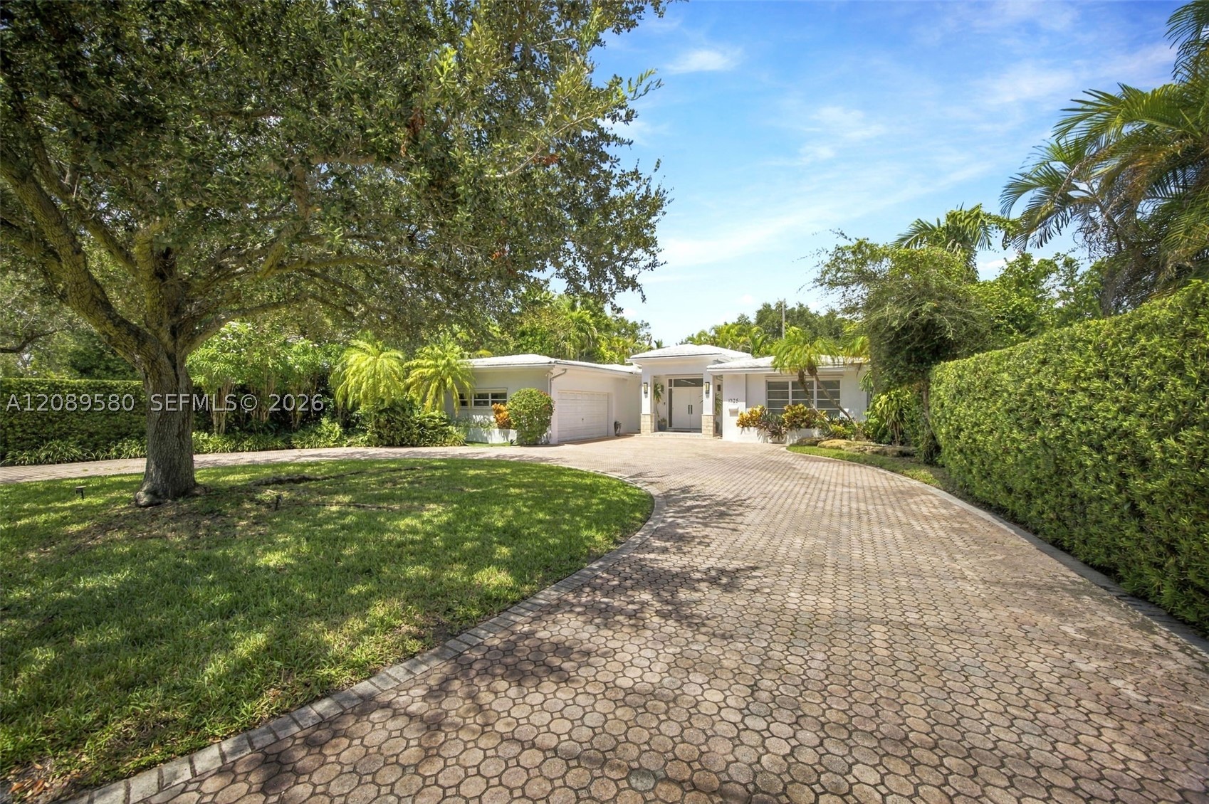 1325 Blue Rd, Coral Gables FL 33146
