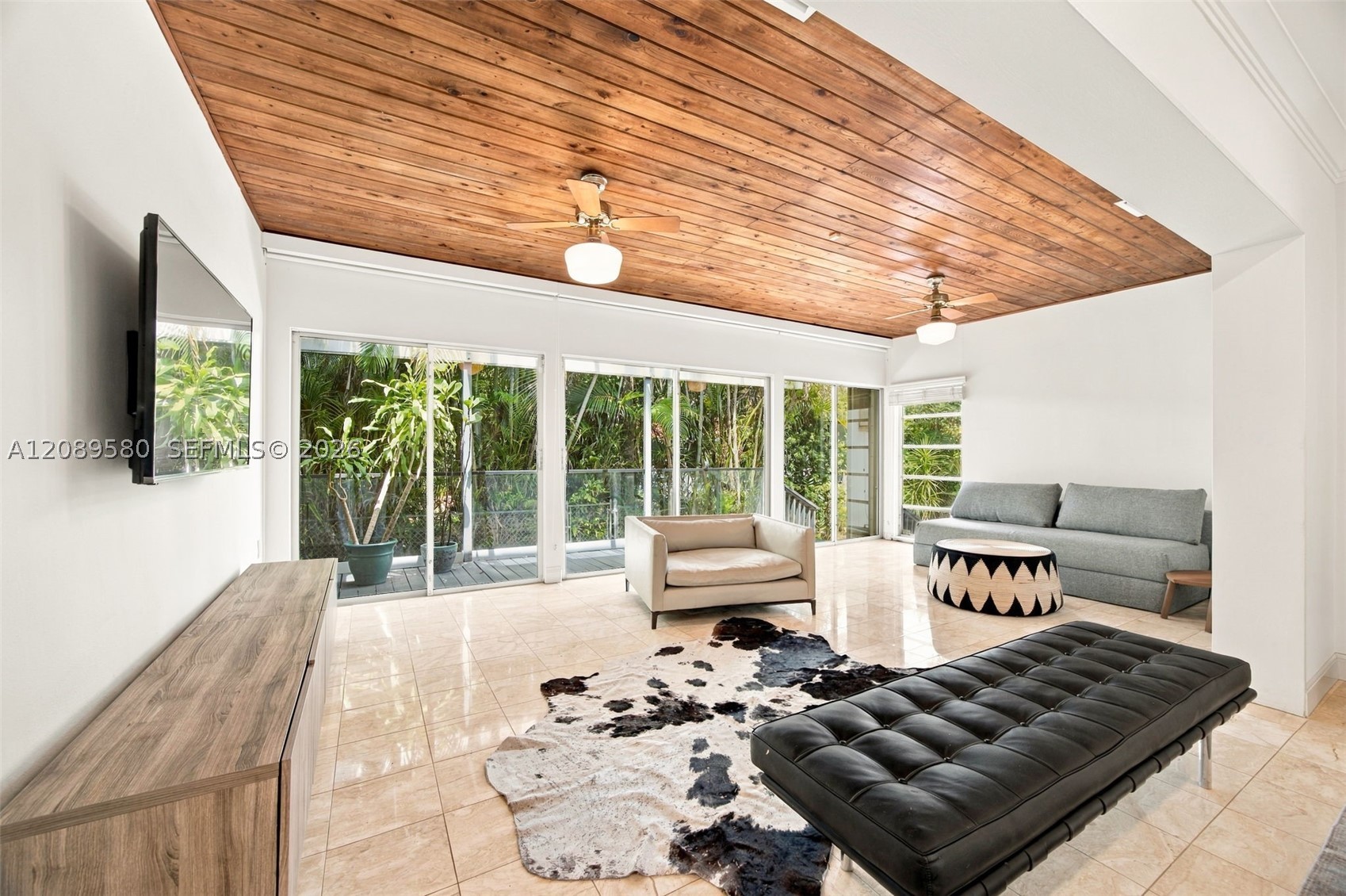 1325 Blue Rd, Coral Gables FL 33146
