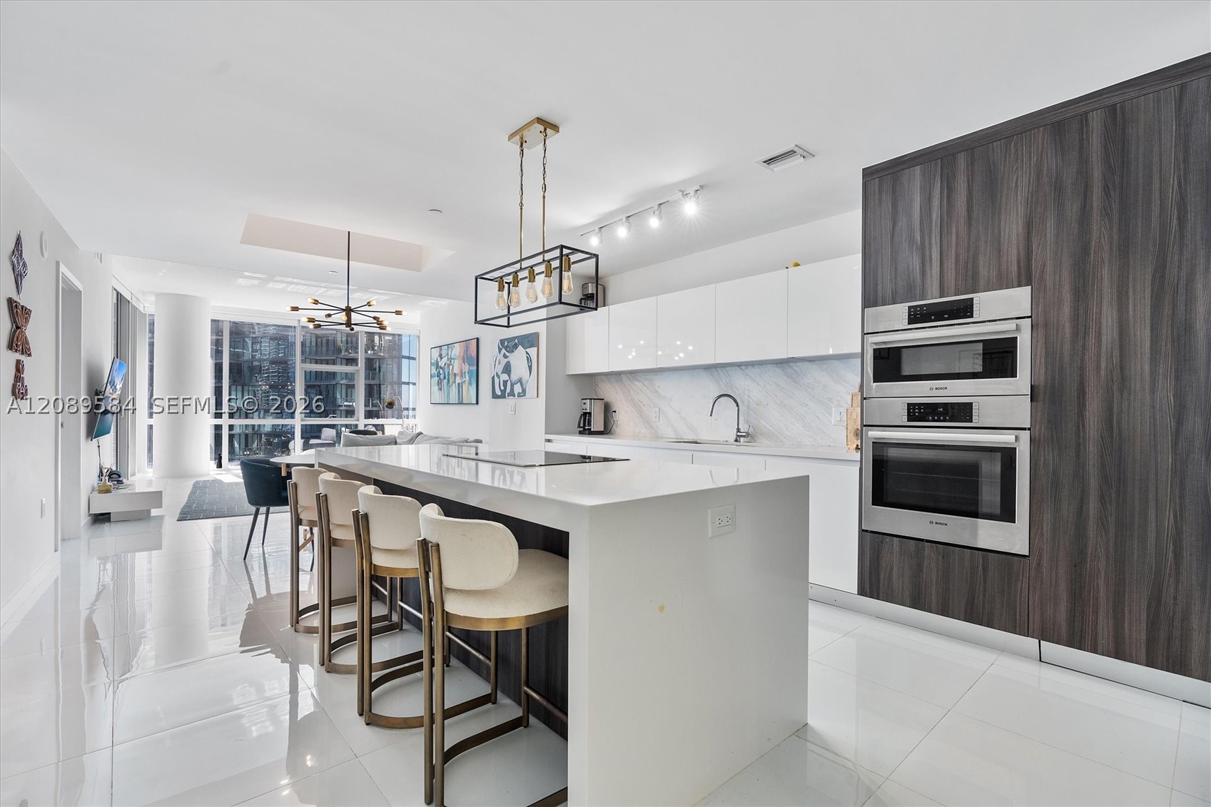 851 NE 1st Ave #1712, Miami FL 33132