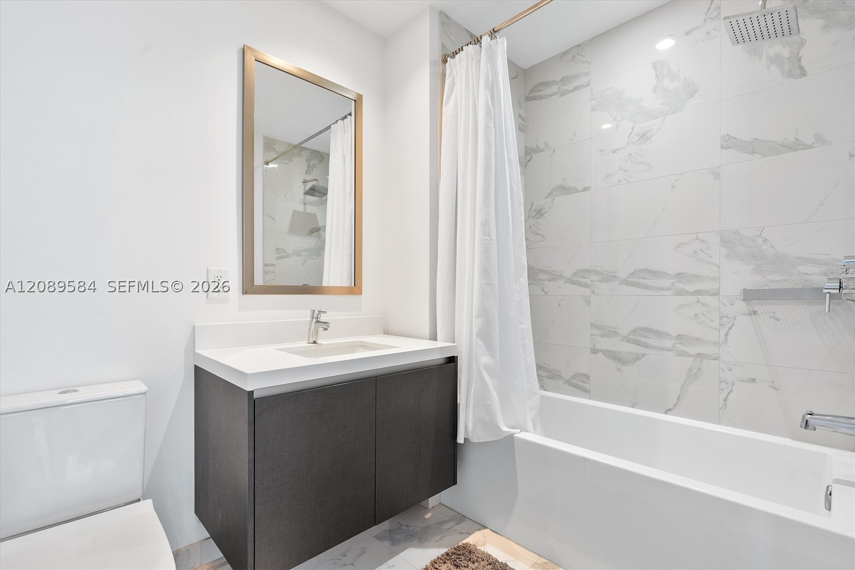 851 NE 1st Ave #1712, Miami FL 33132
