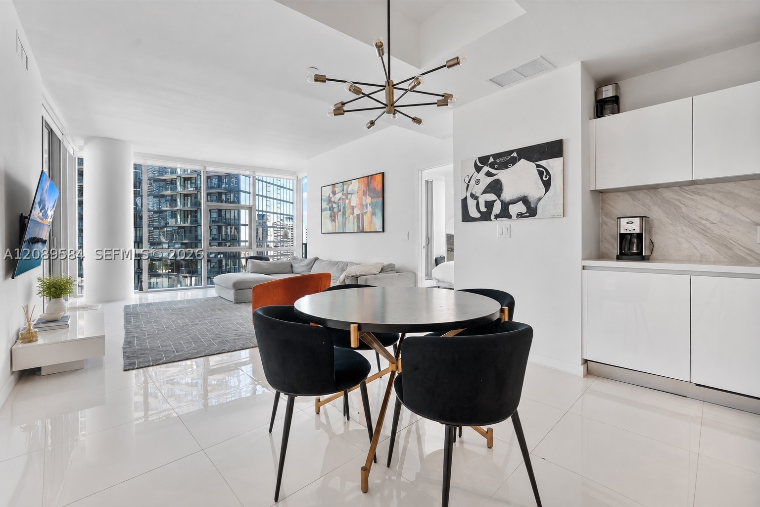 851 NE 1st Ave #1712, Miami FL 33132
