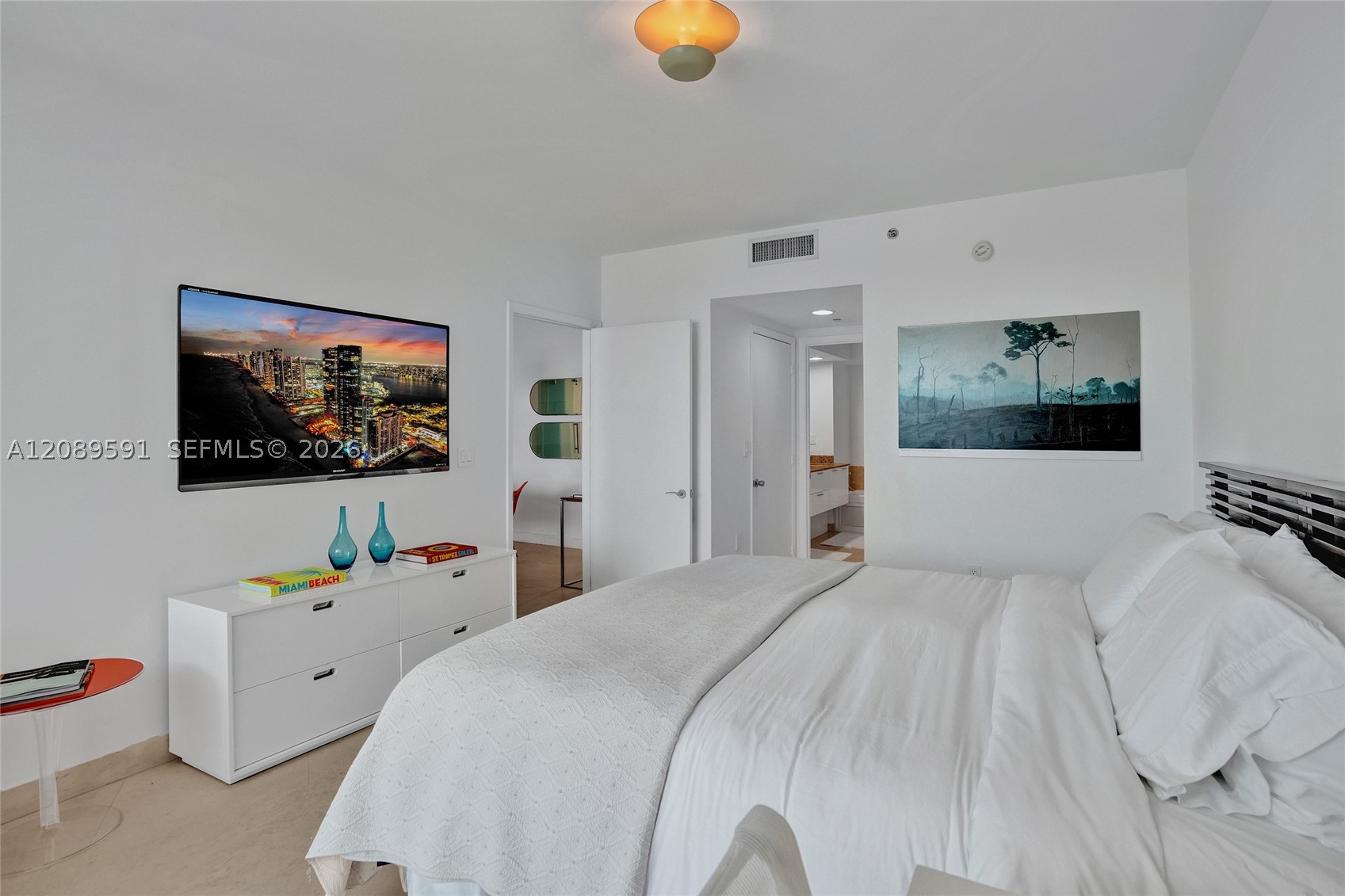 400 Alton Rd #1409, Miami Beach FL 33139