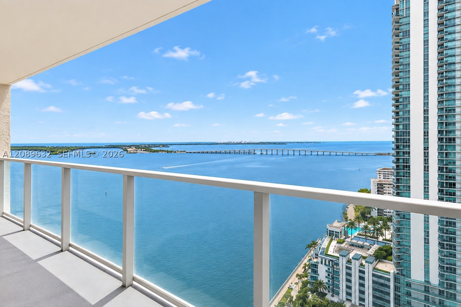1155 Brickell Bay Dr #2905, Miami FL 33131