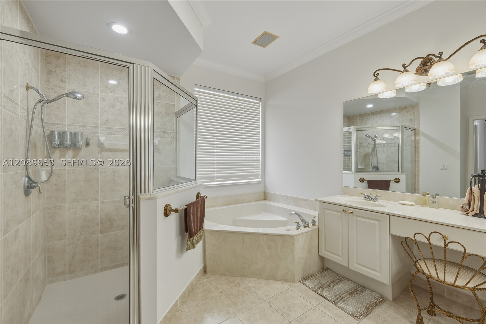 13875 NW 20th St, Pembroke Pines FL 33028