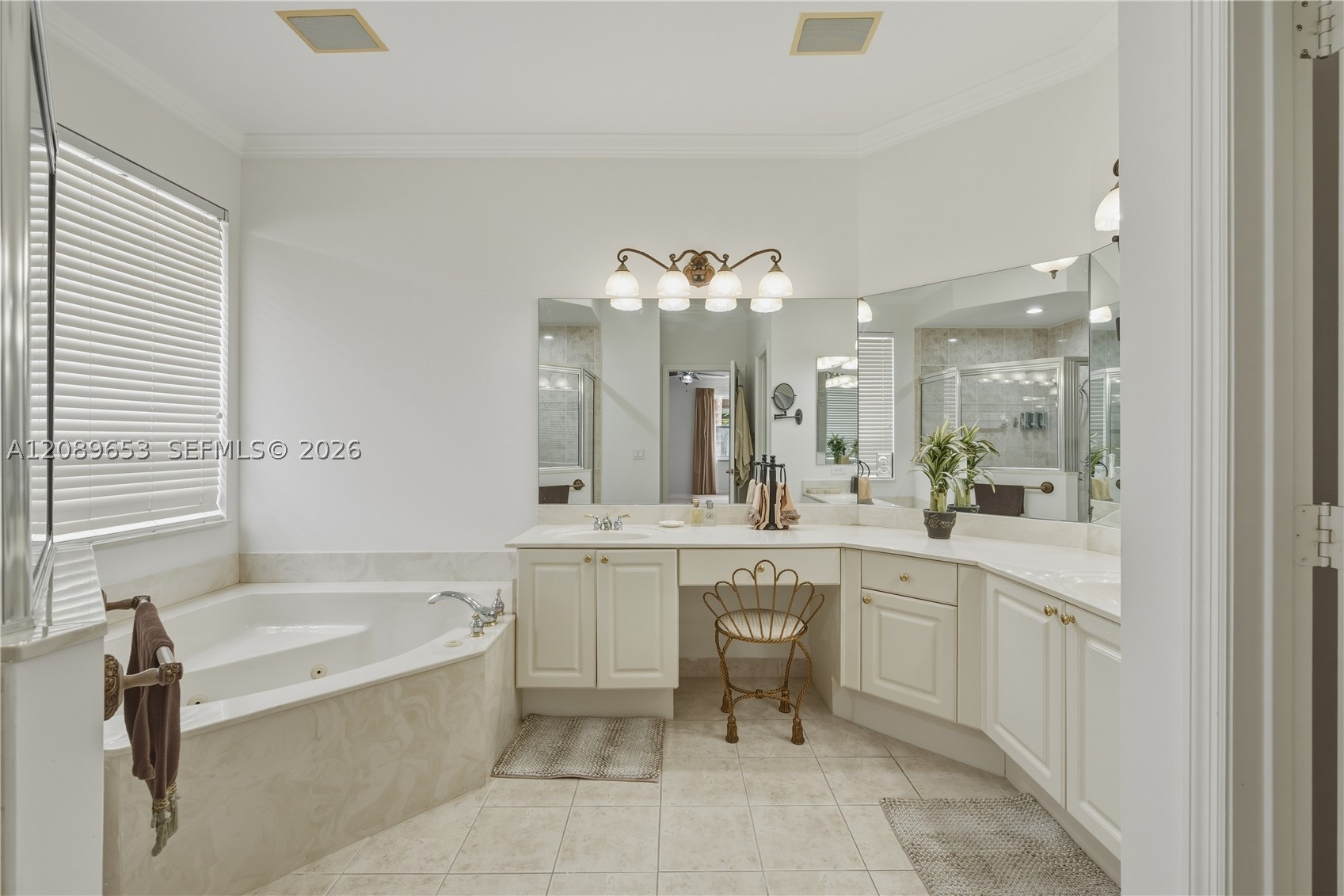 13875 NW 20th St, Pembroke Pines FL 33028