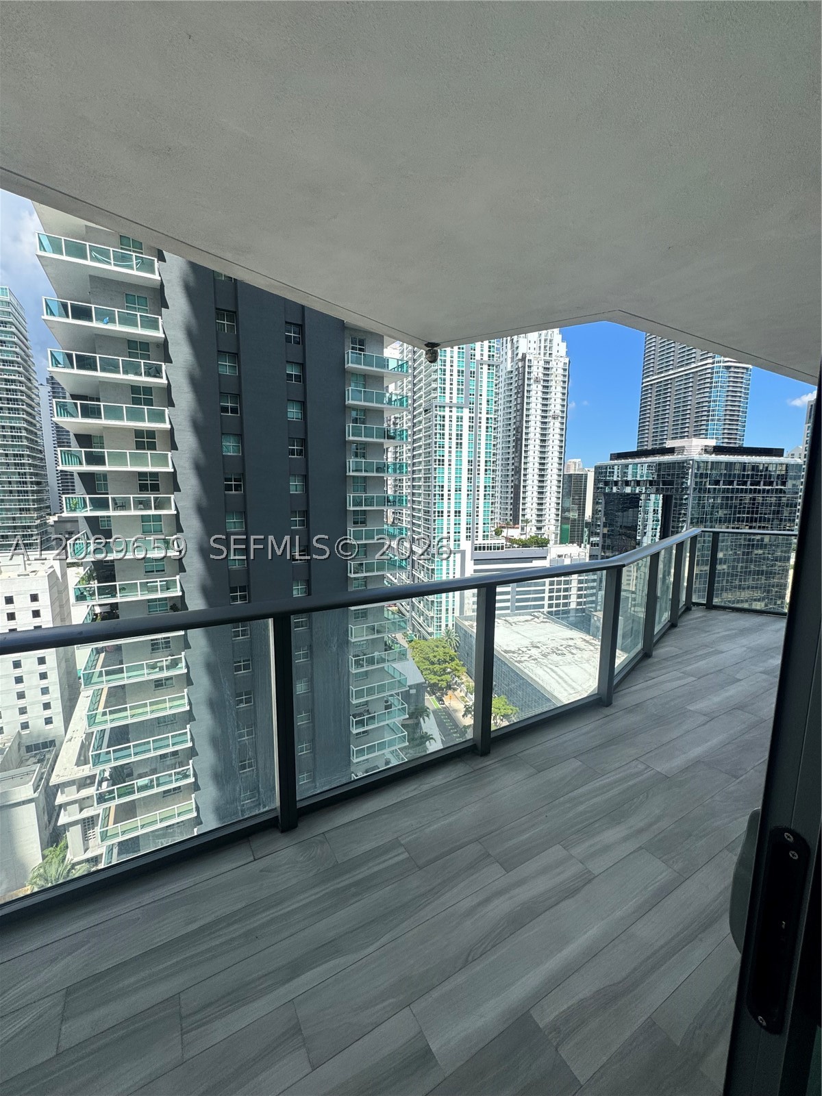 1300 S Miami Ave #1811, Miami FL 33130