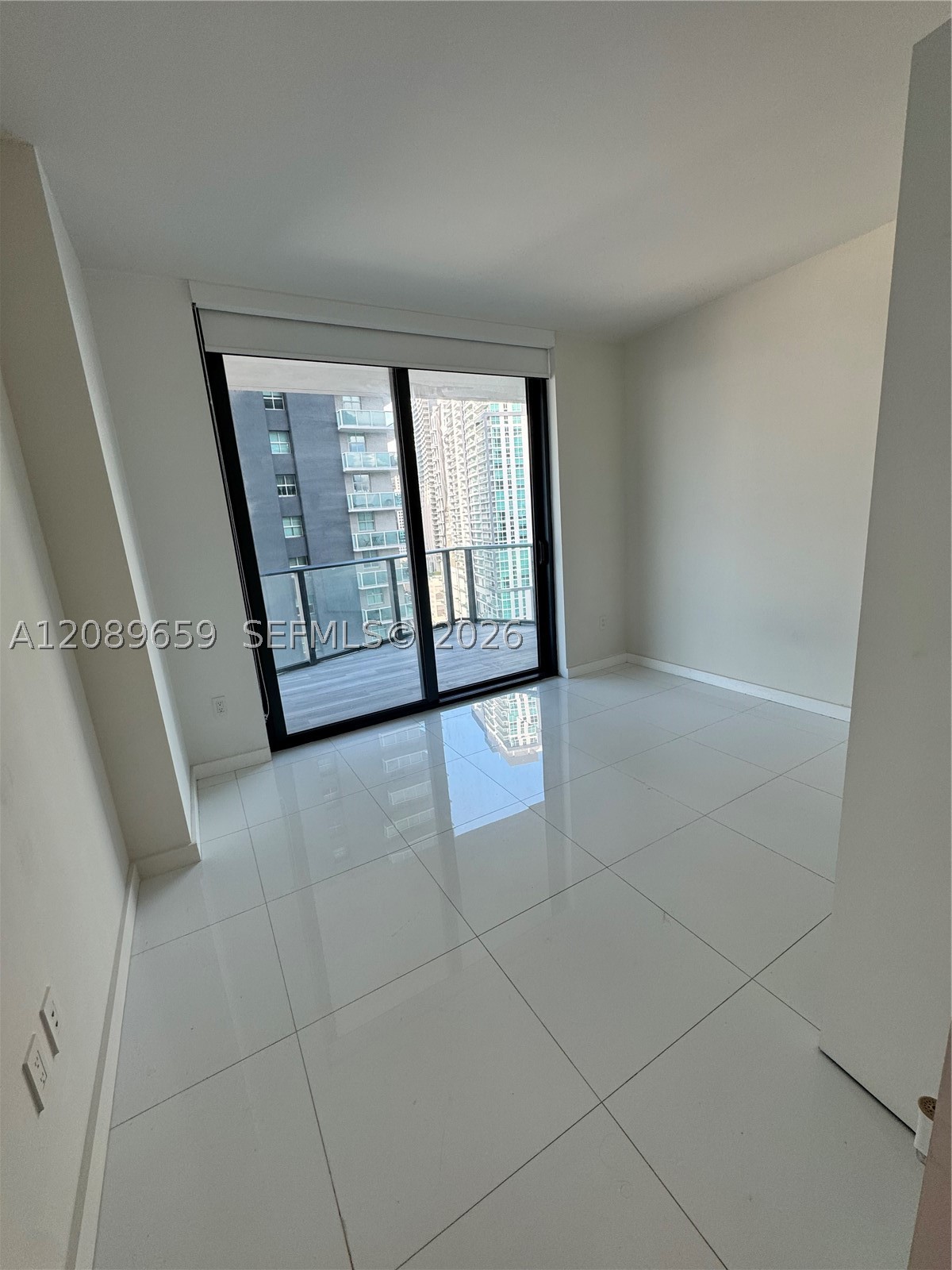 1300 S Miami Ave #1811, Miami FL 33130
