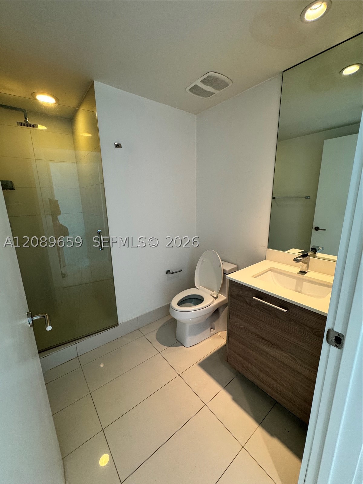 1300 S Miami Ave #1811, Miami FL 33130