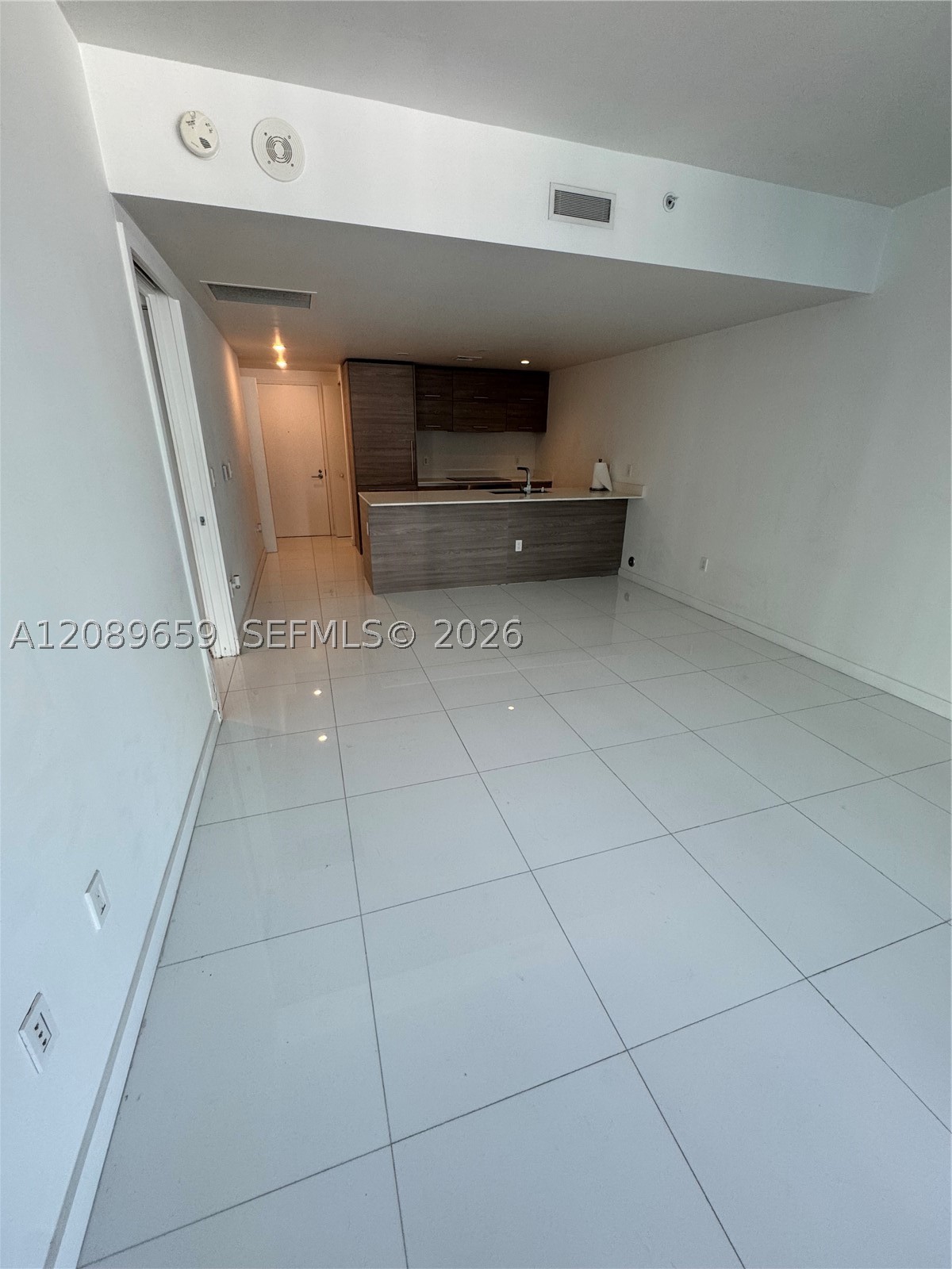 1300 S Miami Ave #1811, Miami FL 33130