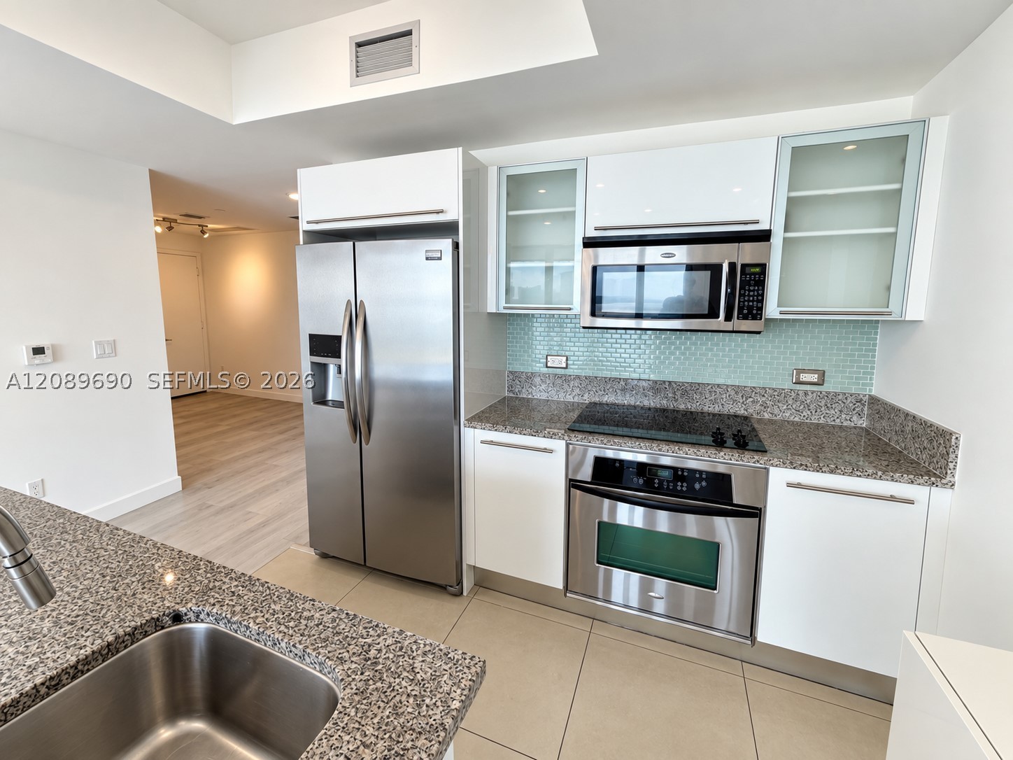 888 Biscayne Blvd #3306, Miami FL 33132