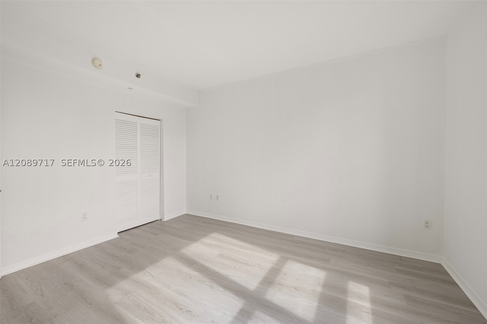 951 Brickell Ave #1202, Miami FL 33131