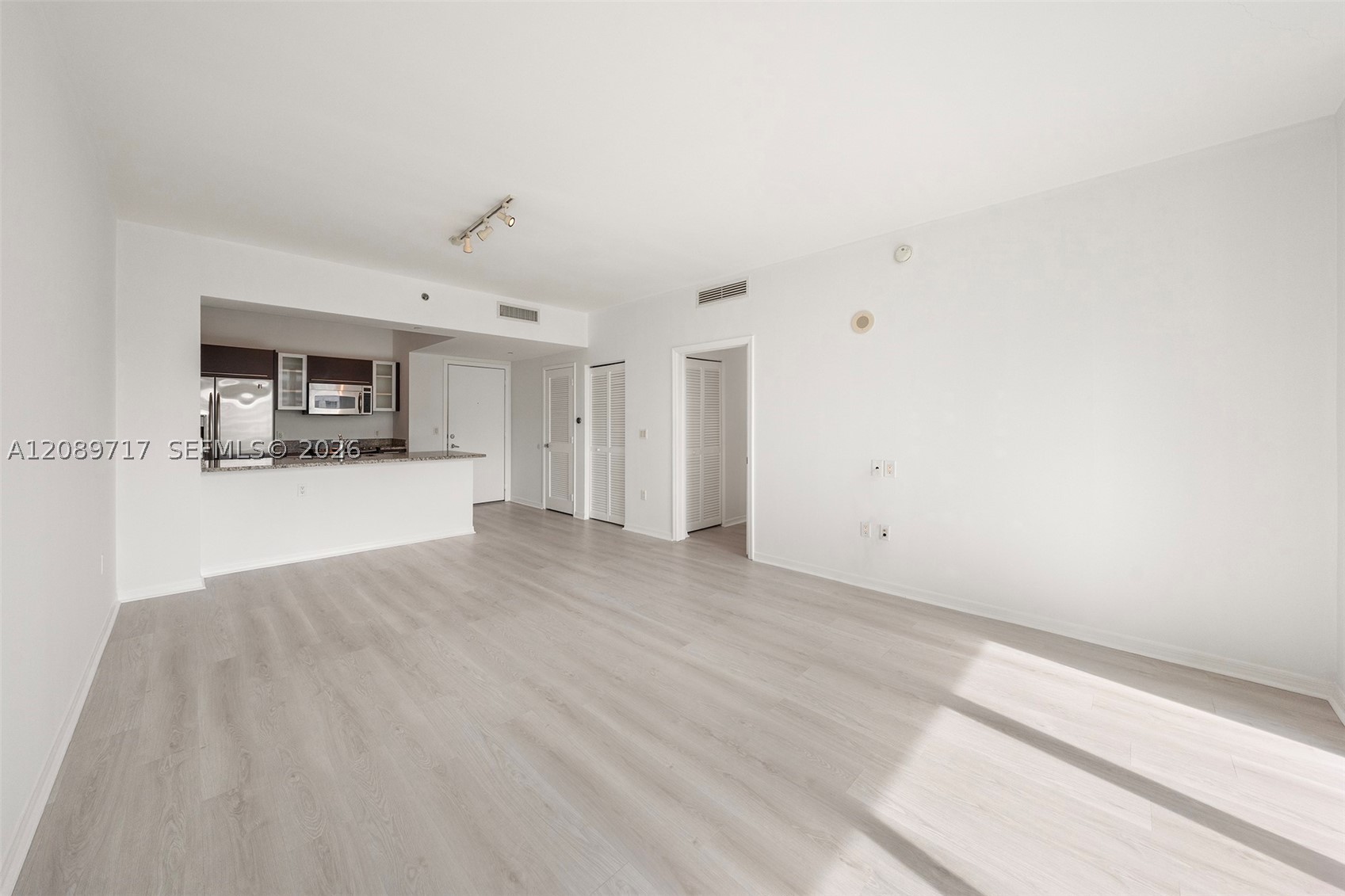 951 Brickell Ave #1202, Miami FL 33131