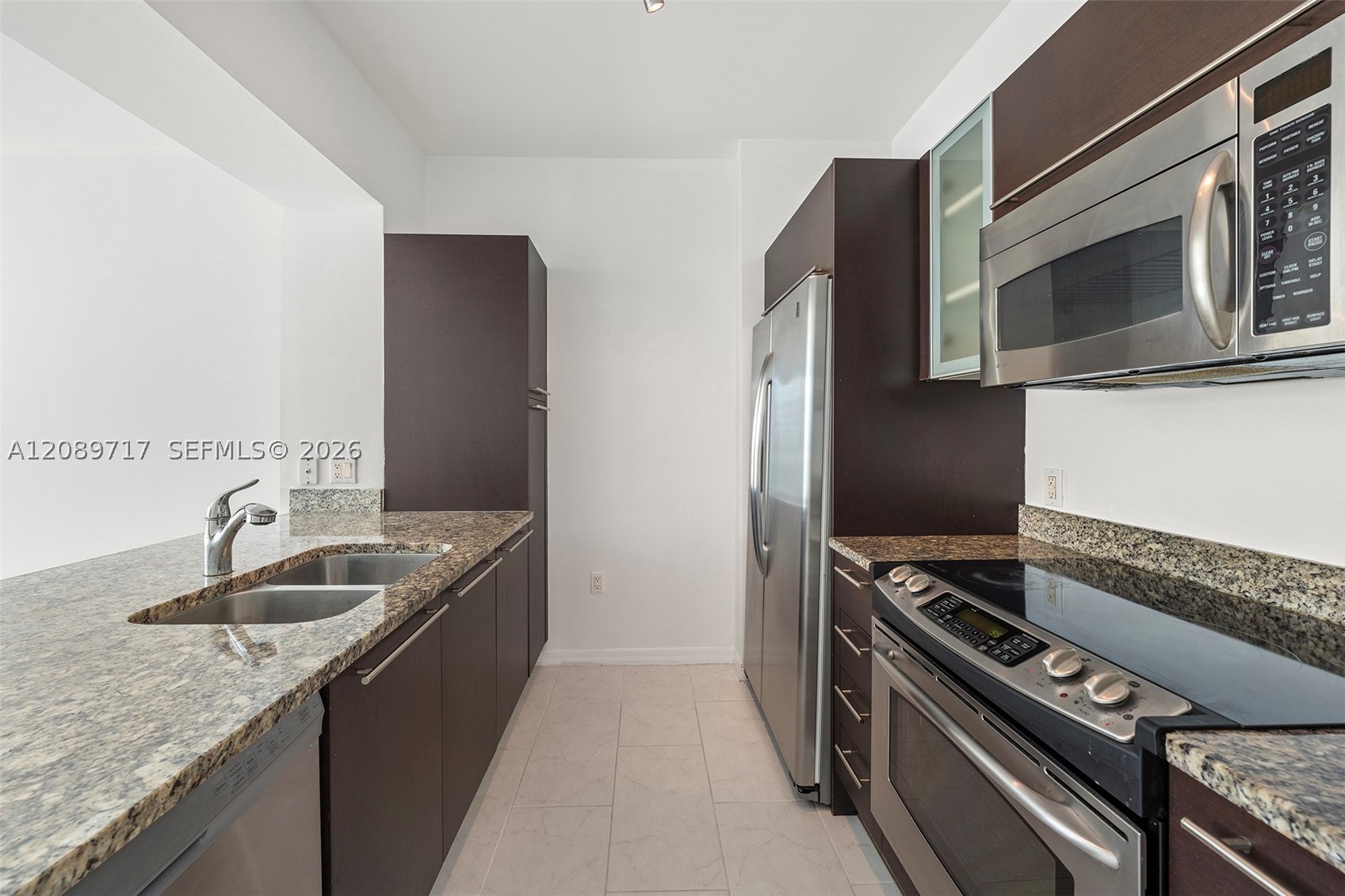 951 Brickell Ave #1202, Miami FL 33131