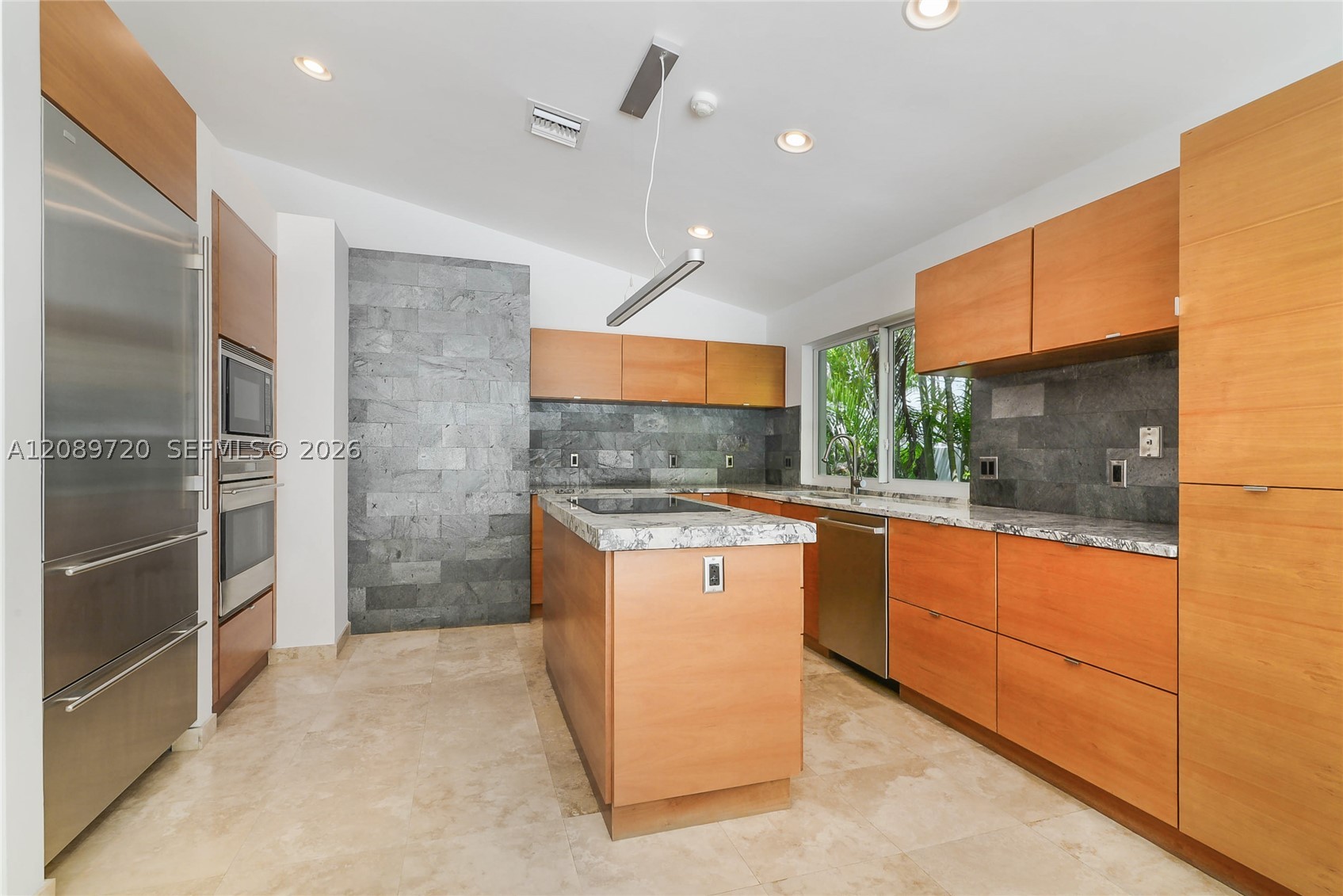 147 Golden Beach Dr, Golden Beach FL 33160
