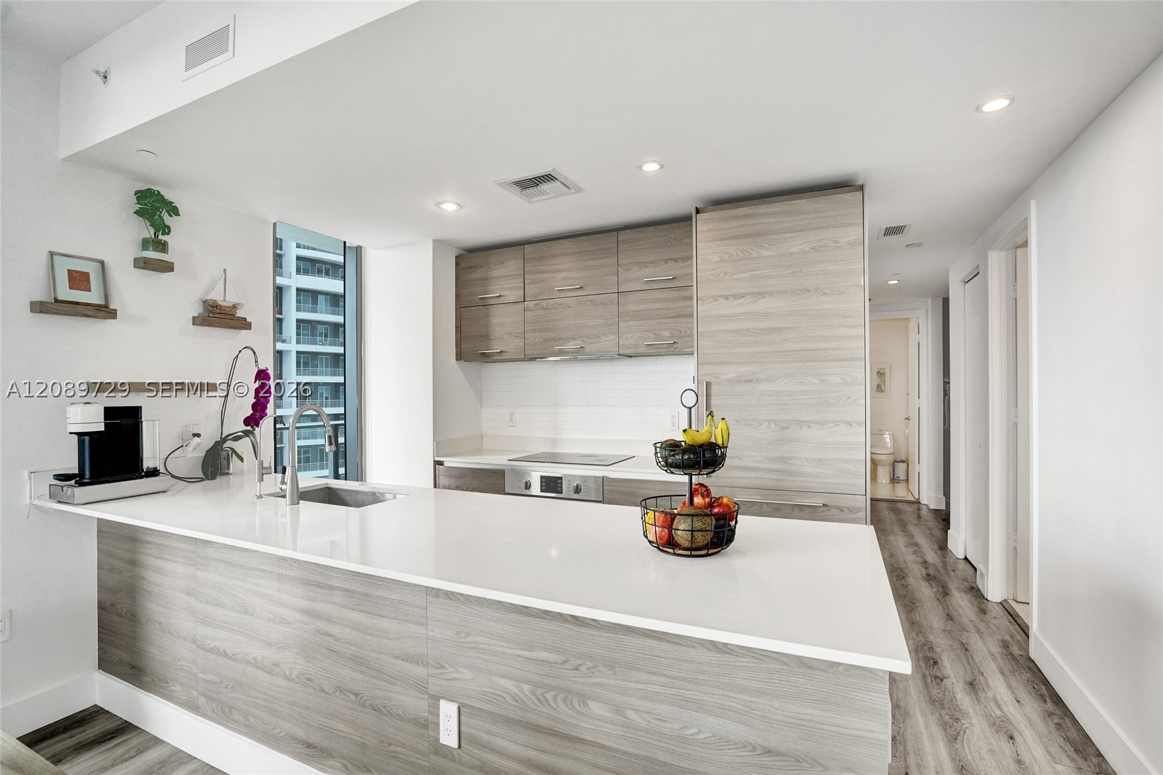 1300 S Miami Ave #2306, Miami FL 33130