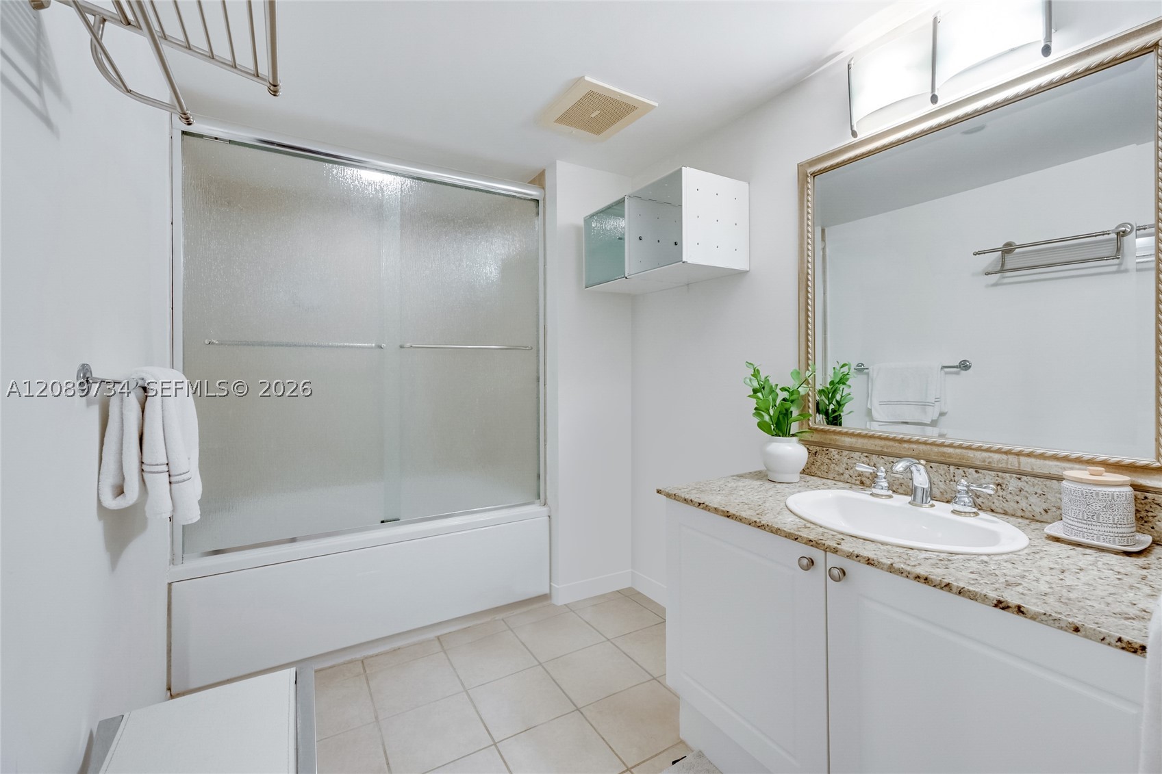 19501 W Country Club Dr #2412, Aventura FL 33180