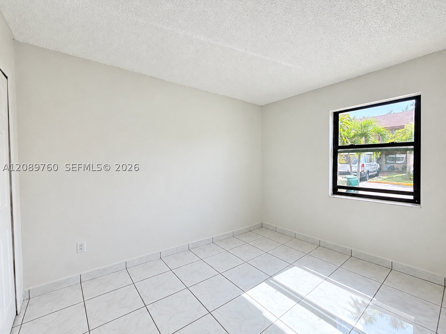 4085 W 8th Ct #82, Hialeah FL 33012